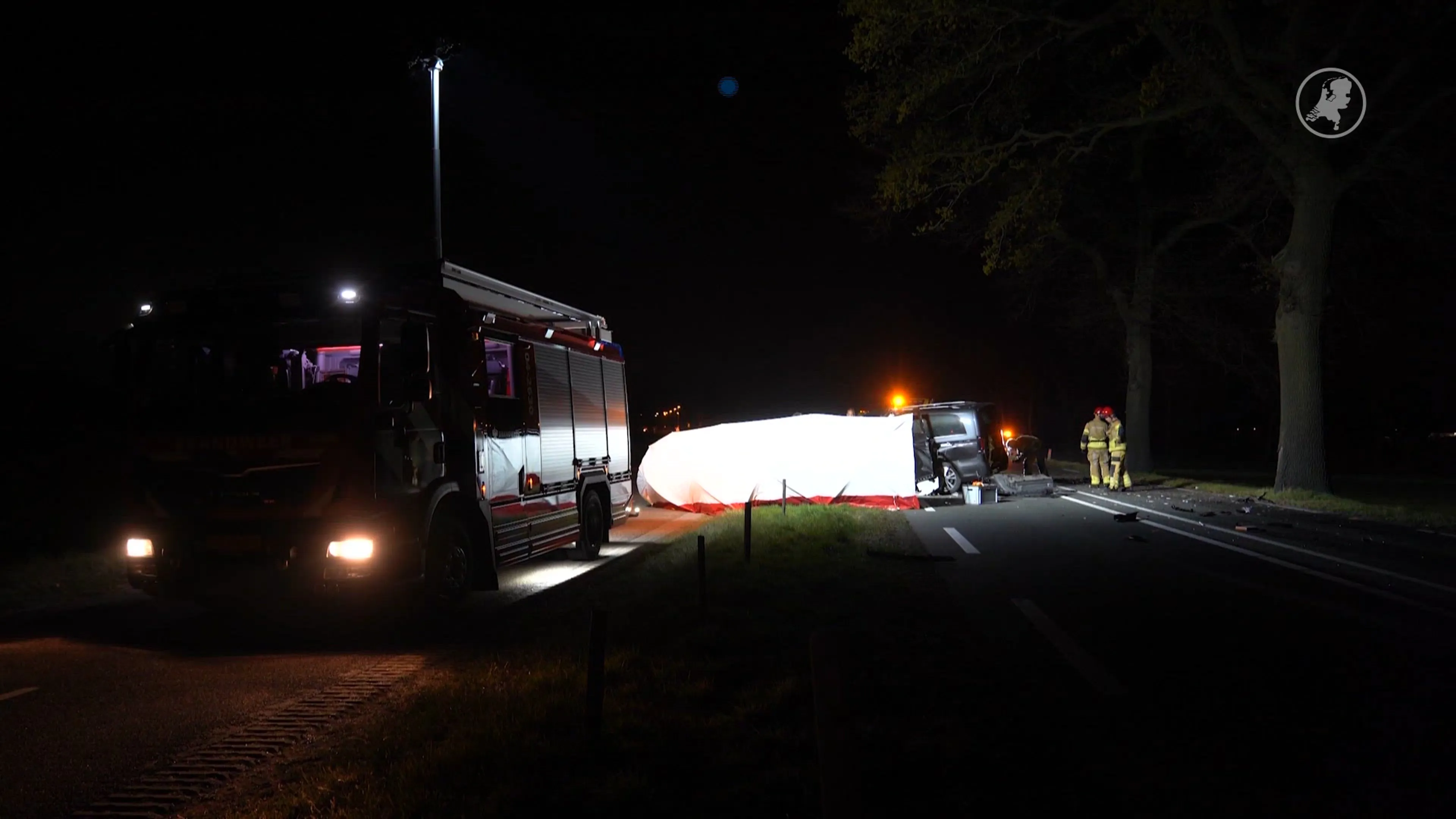 Bestuurder overlijdt na harde klap met boom bij Mariënheem