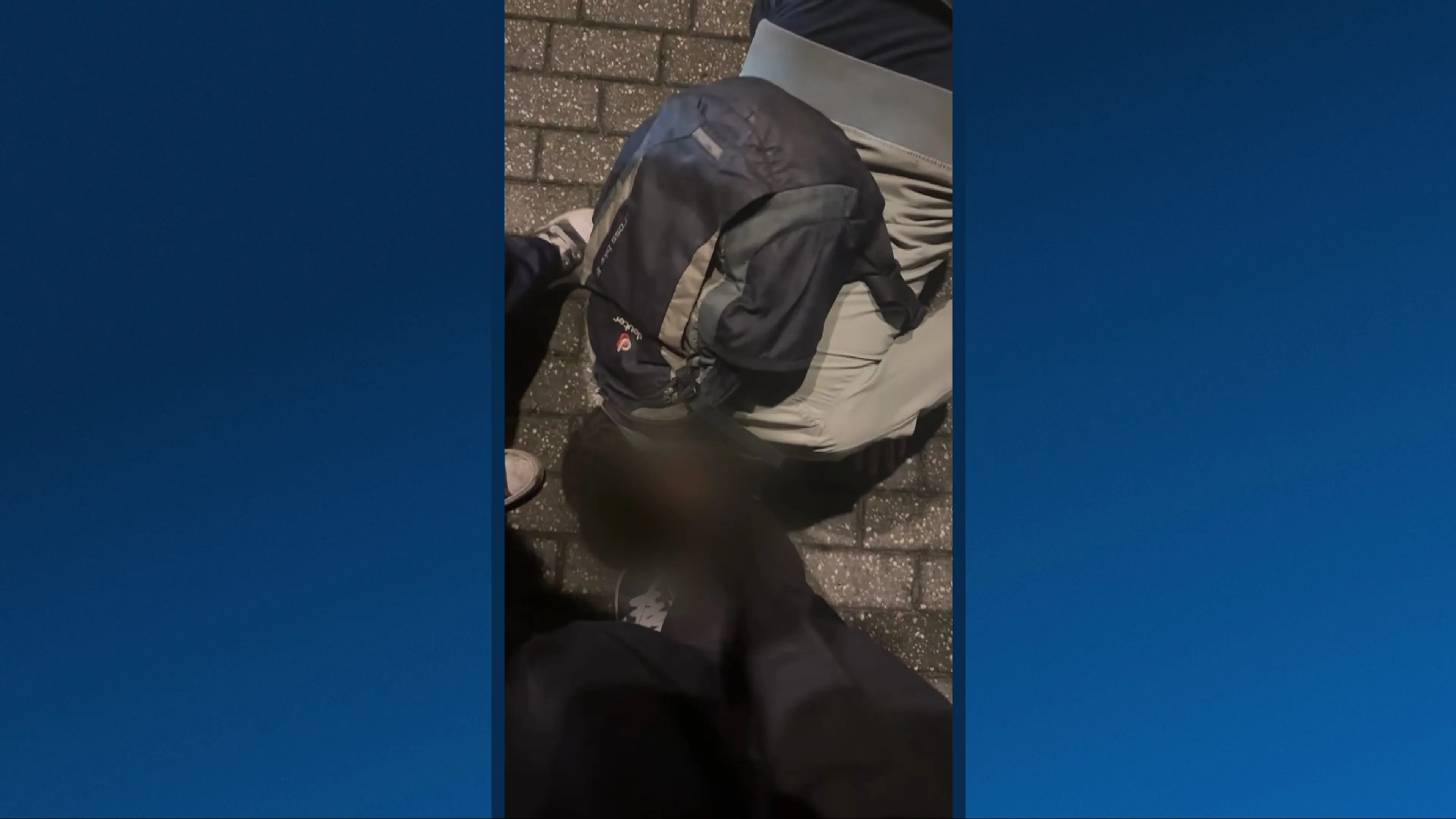 Jonge vrouwen in Utrecht belaagd door 'schoenenlikker': 'Wilde me betalen'