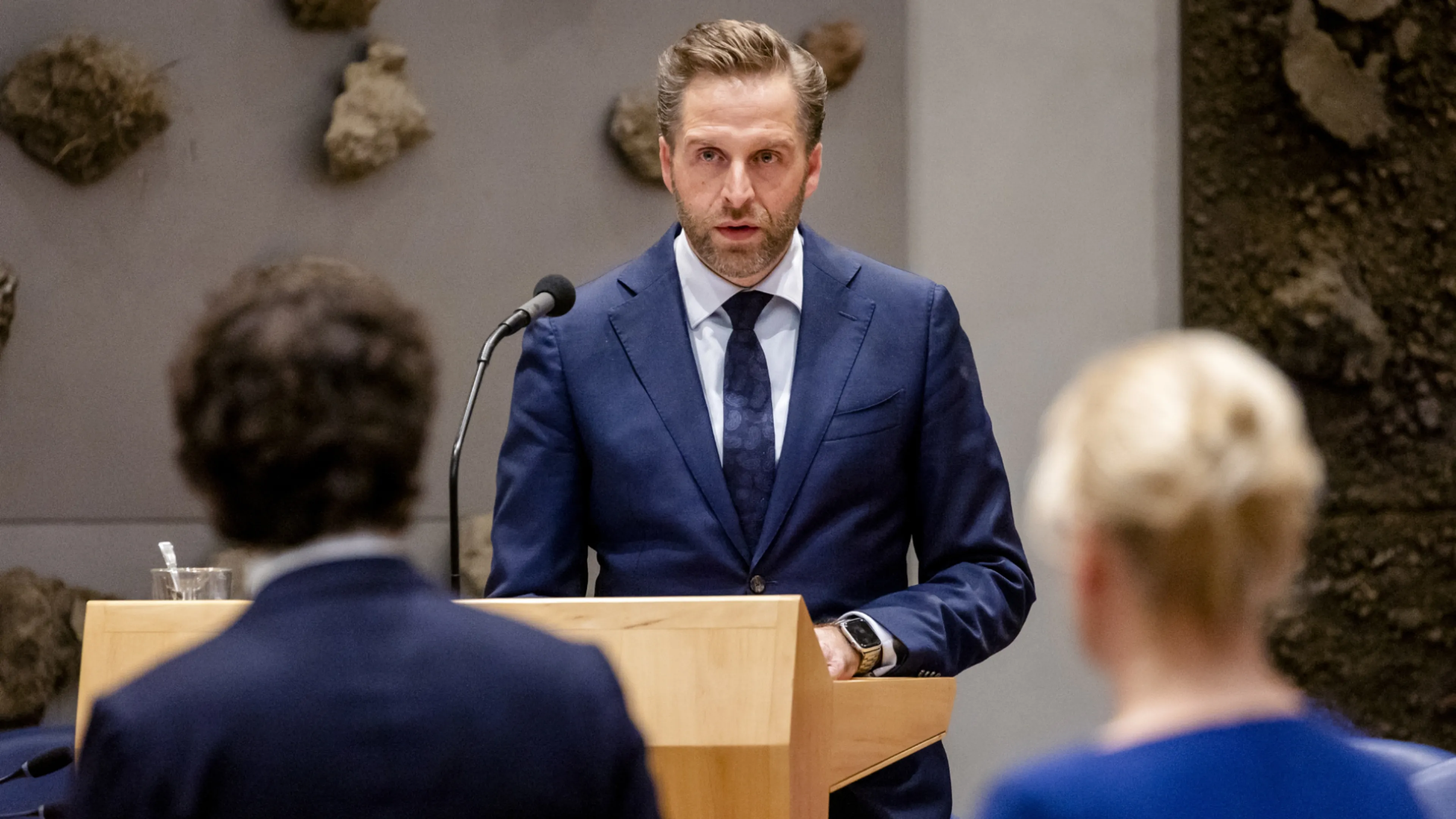 Minister De Jonge wil minimaal aantal sociale huurwoningen niet wettelijk vastleggen
