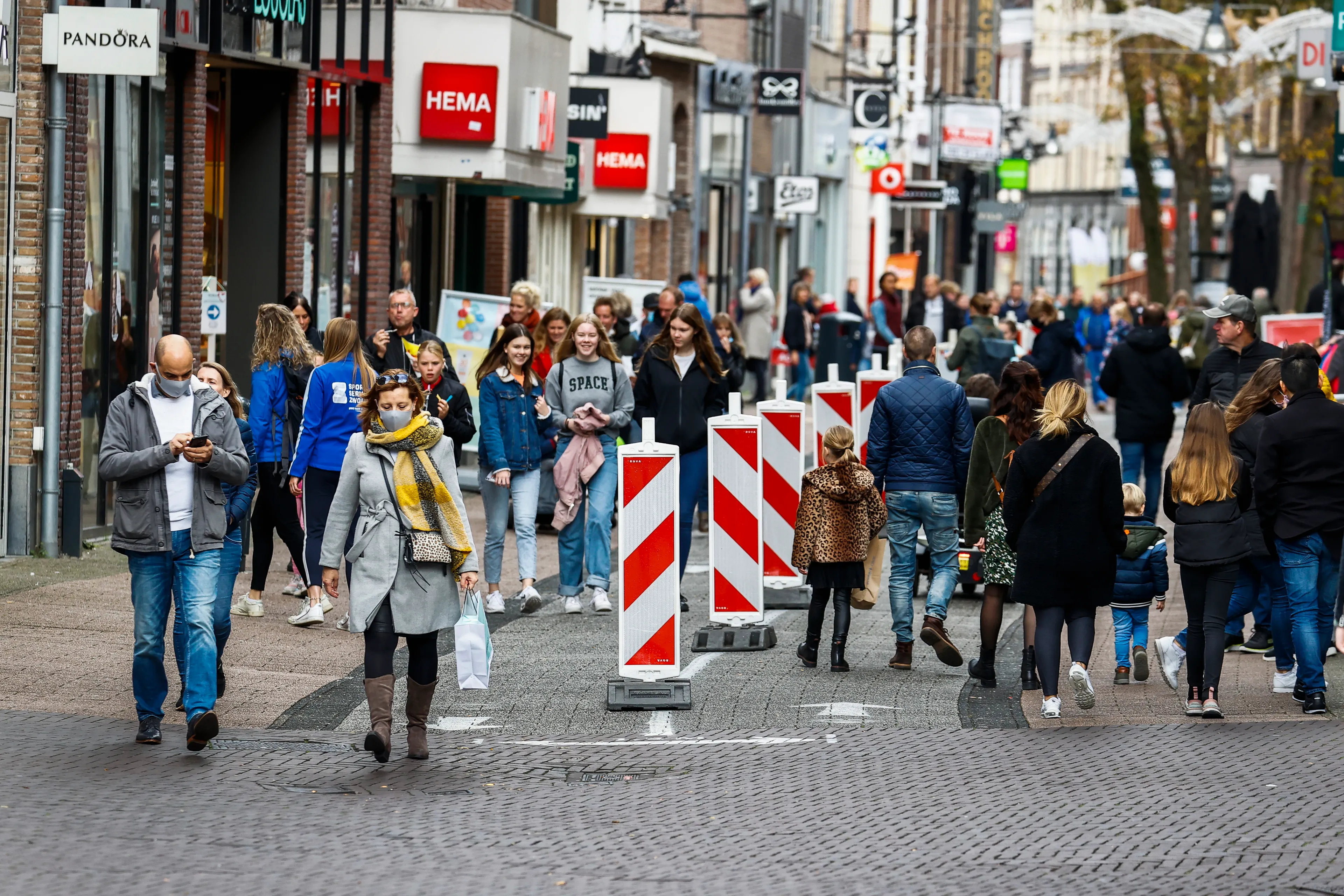 Economie groeide in derde kwartaal met 7,7 procent, historische groei na ongekende krimp