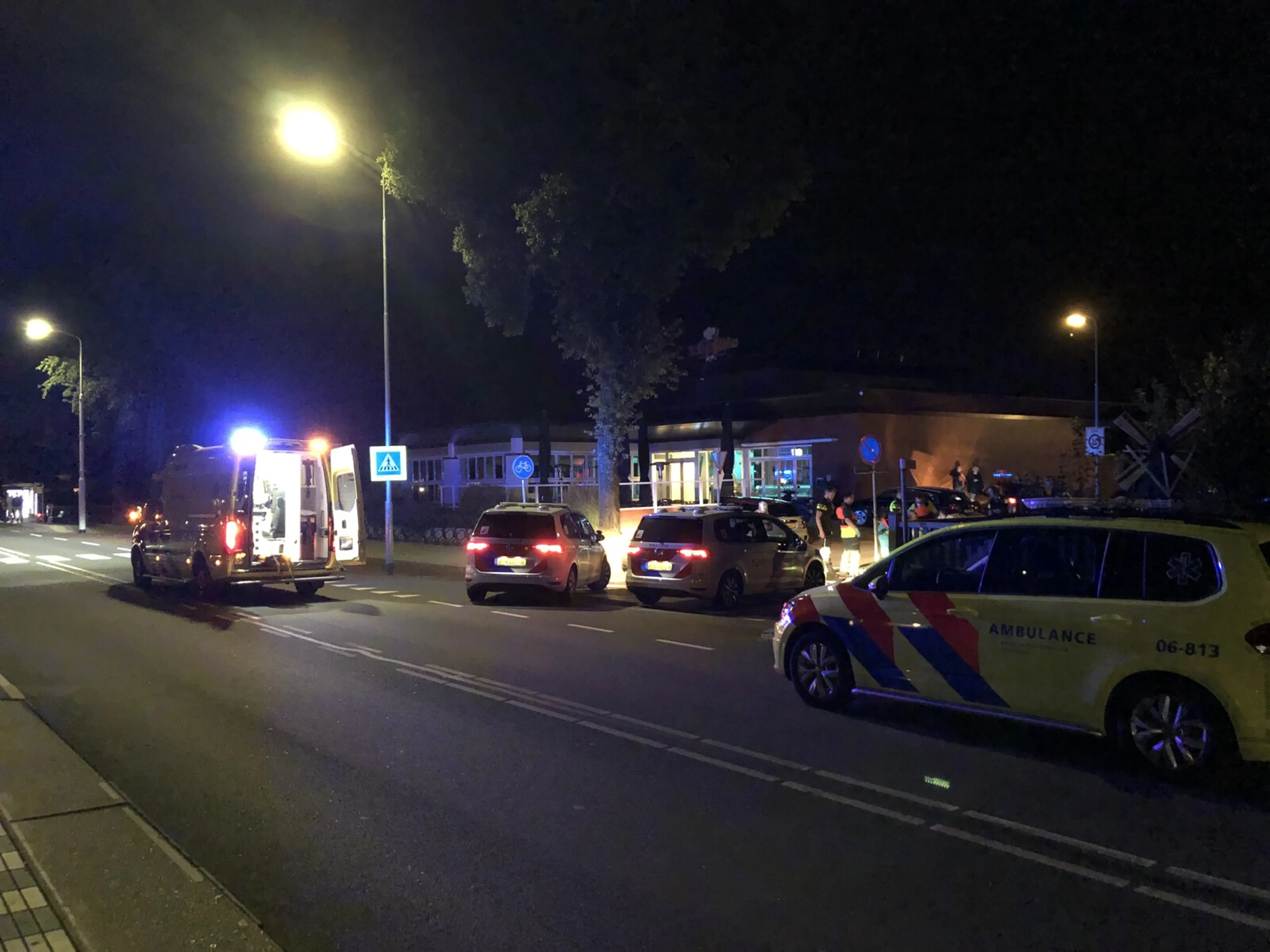 Vijf gewonden bij steekpartijen op twee locaties in Wezep