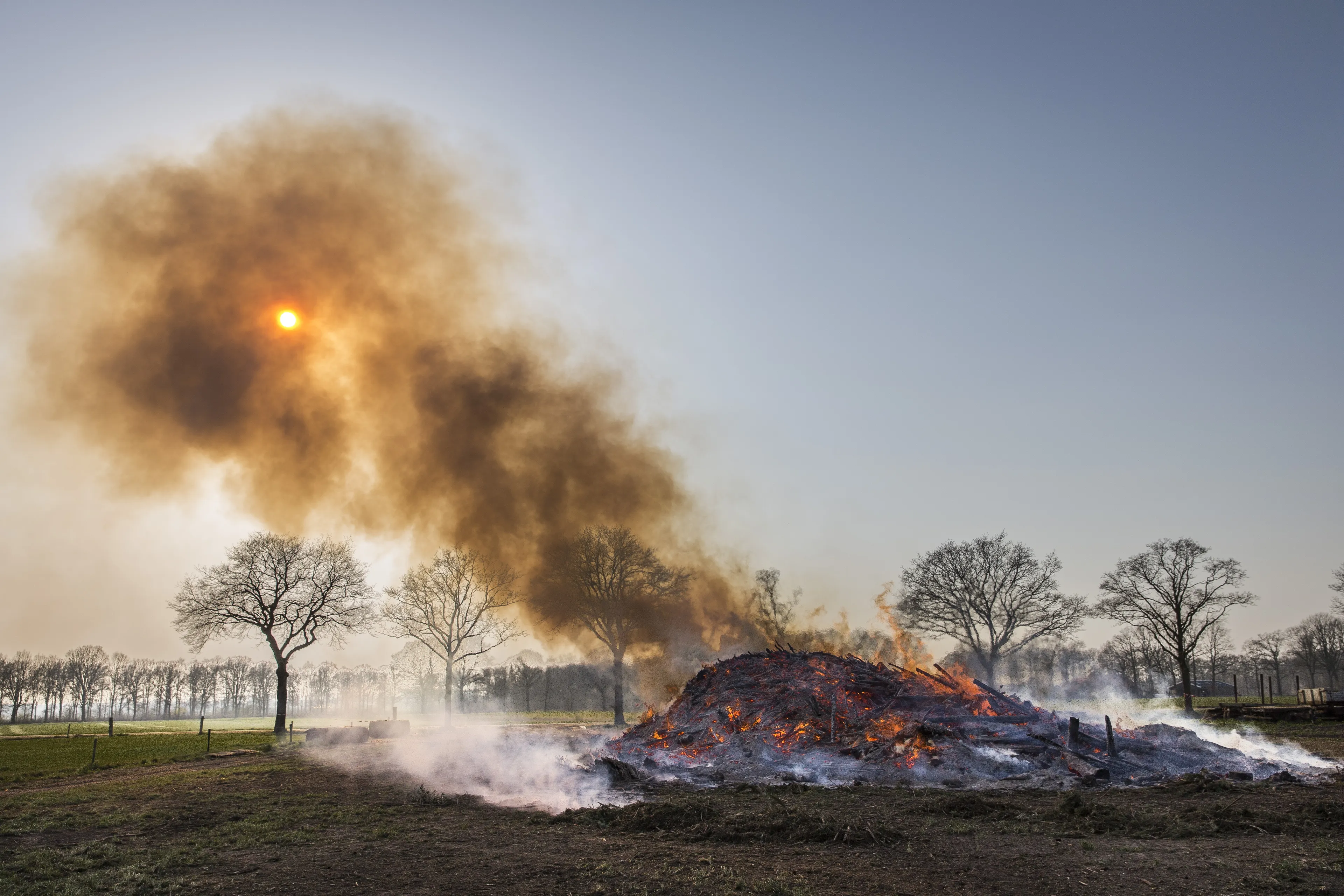 RIVM waarschuwt voor smog en fijnstof door paasvuren