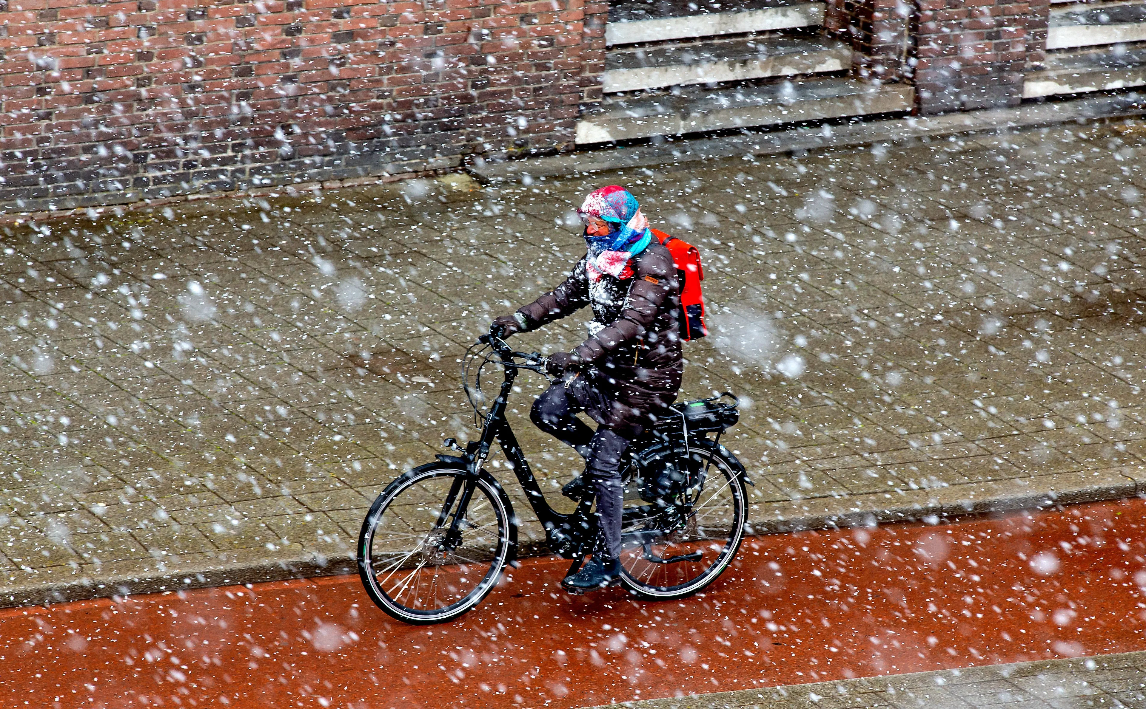 Vrieskou dit weekend uit de lucht, volgende week winterse buien