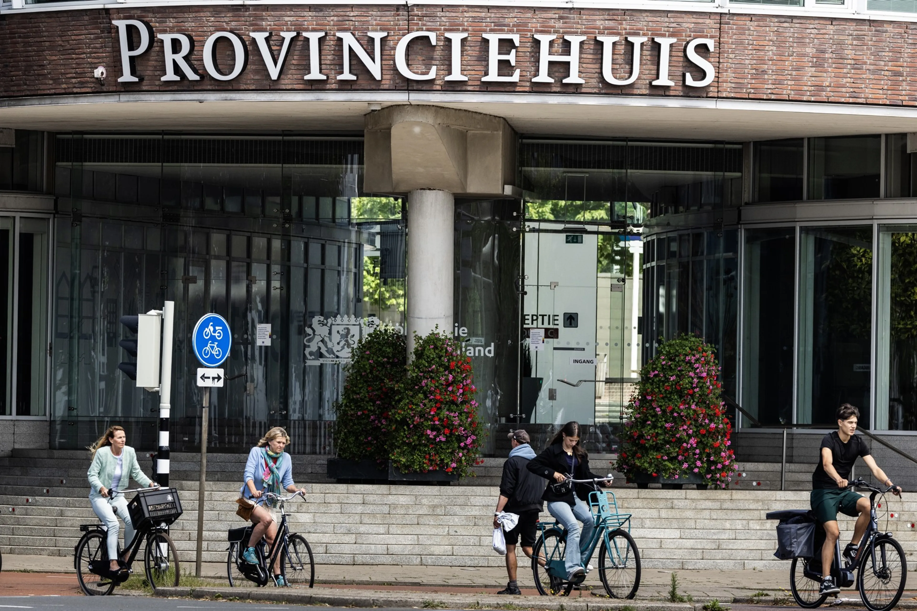 Krakers willen blijven maar provincie wil slopen: wat gaat het worden?