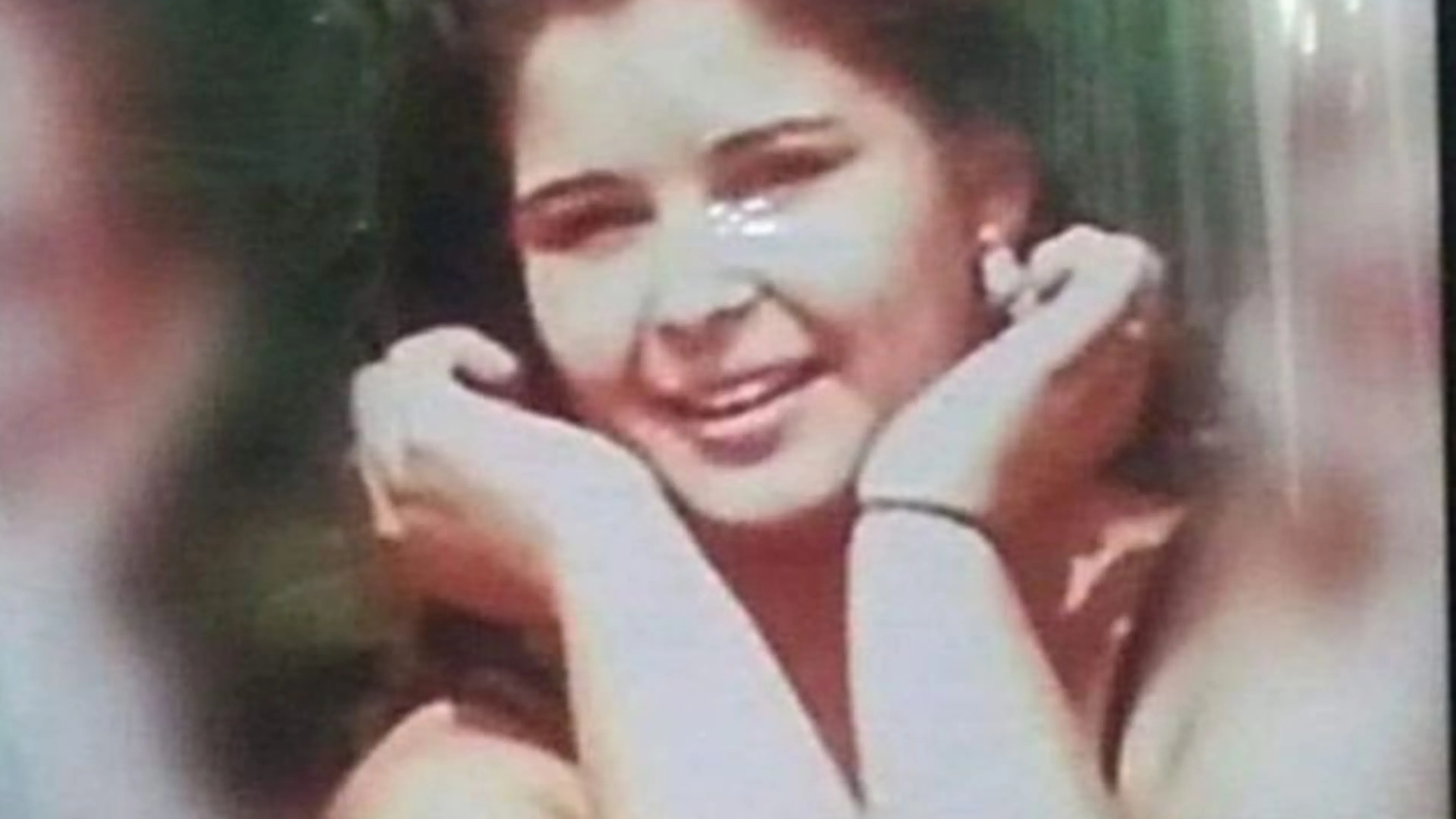 Moeder Dina wil de moordenaar van haar dochter Safhinaz (24) terug achter de tralies