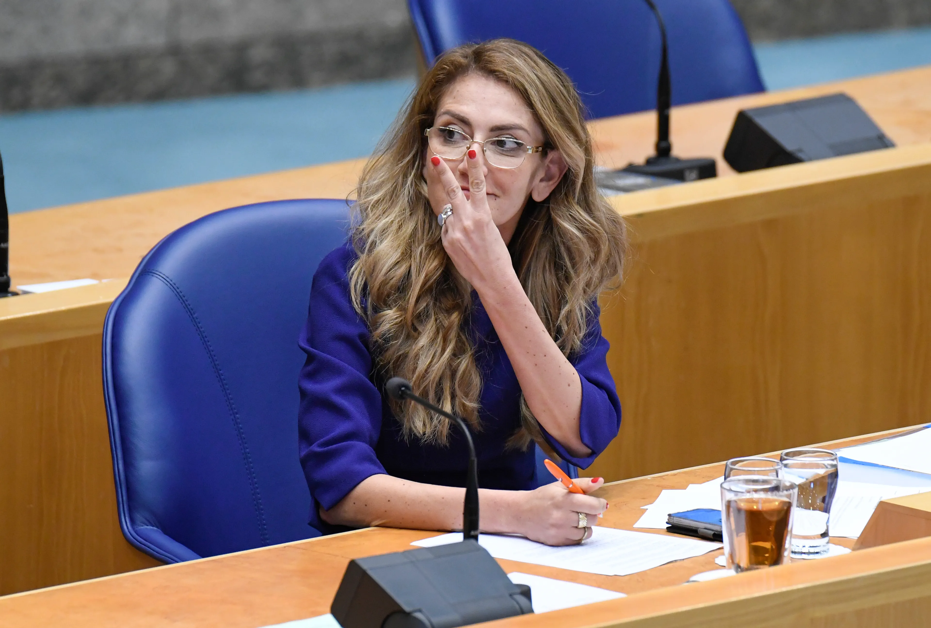 Drie staatssecretarissen geven per direct hun Kamerzetel op 