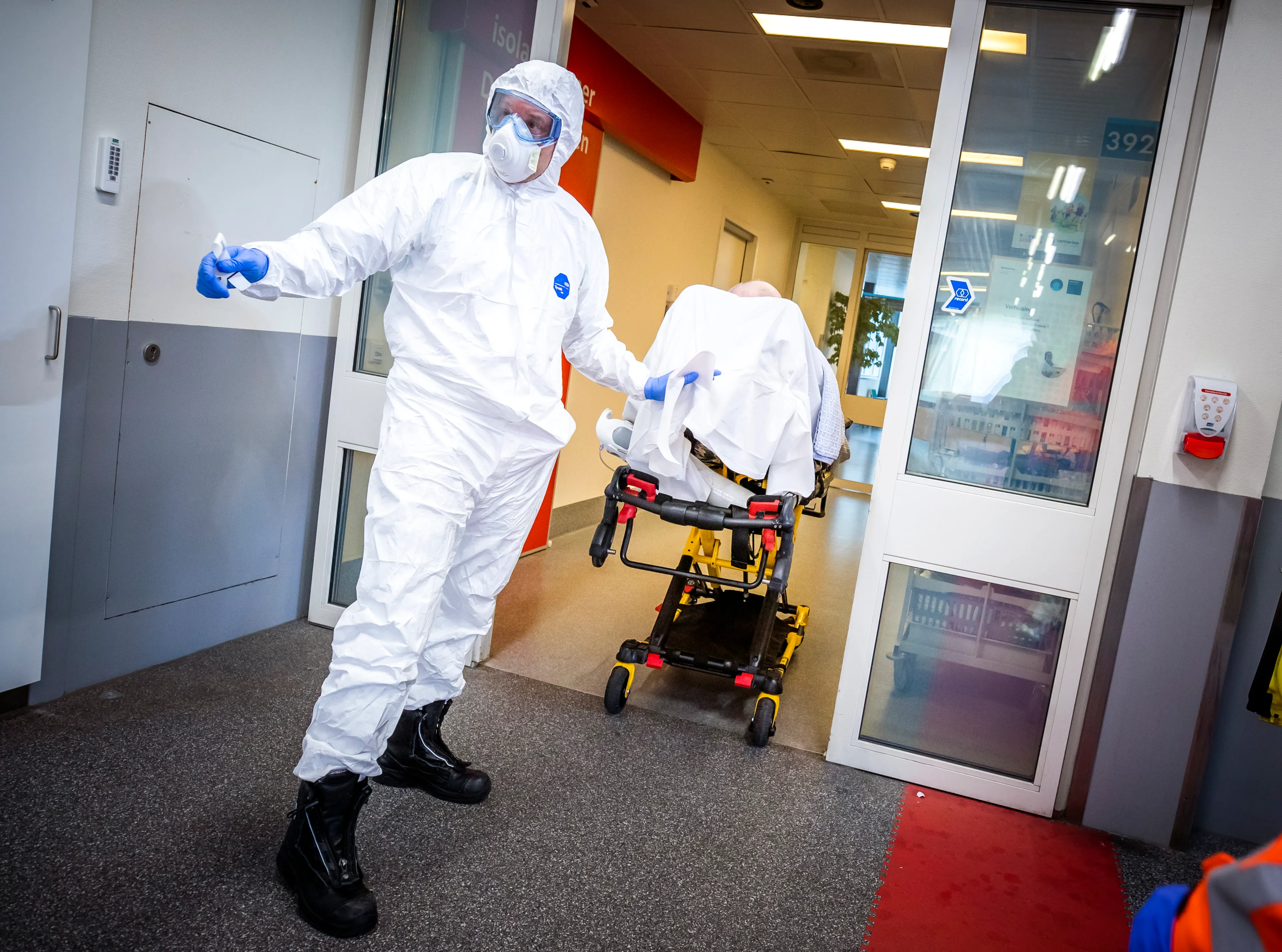 Aantal coronadoden stijgt met 189 naar 3134: 188 nieuwe ziekenhuisopnames