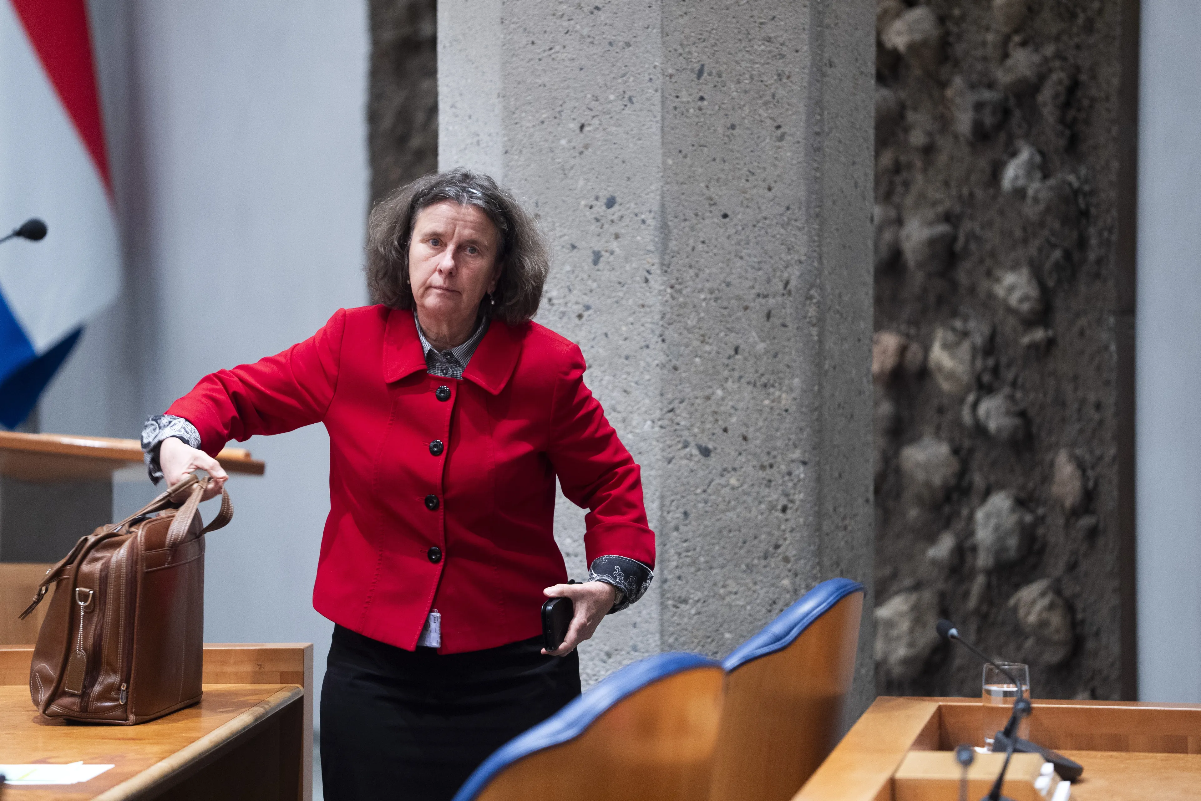 Faber overleeft motie van wantrouwen, coalitie blijft achter haar staan