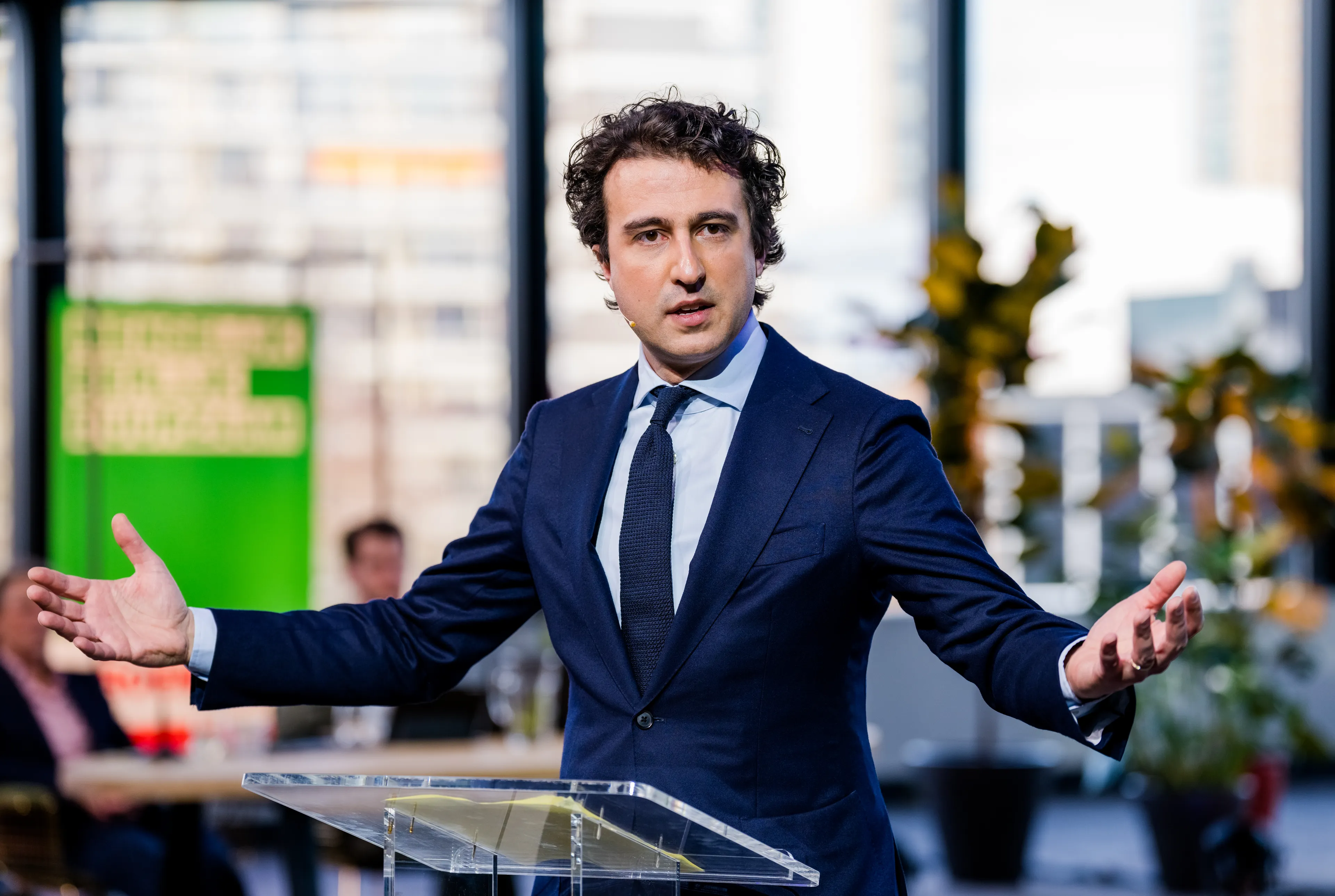 Klaver: noodwet inzetten om snel stijgende gasprijs te bevriezen