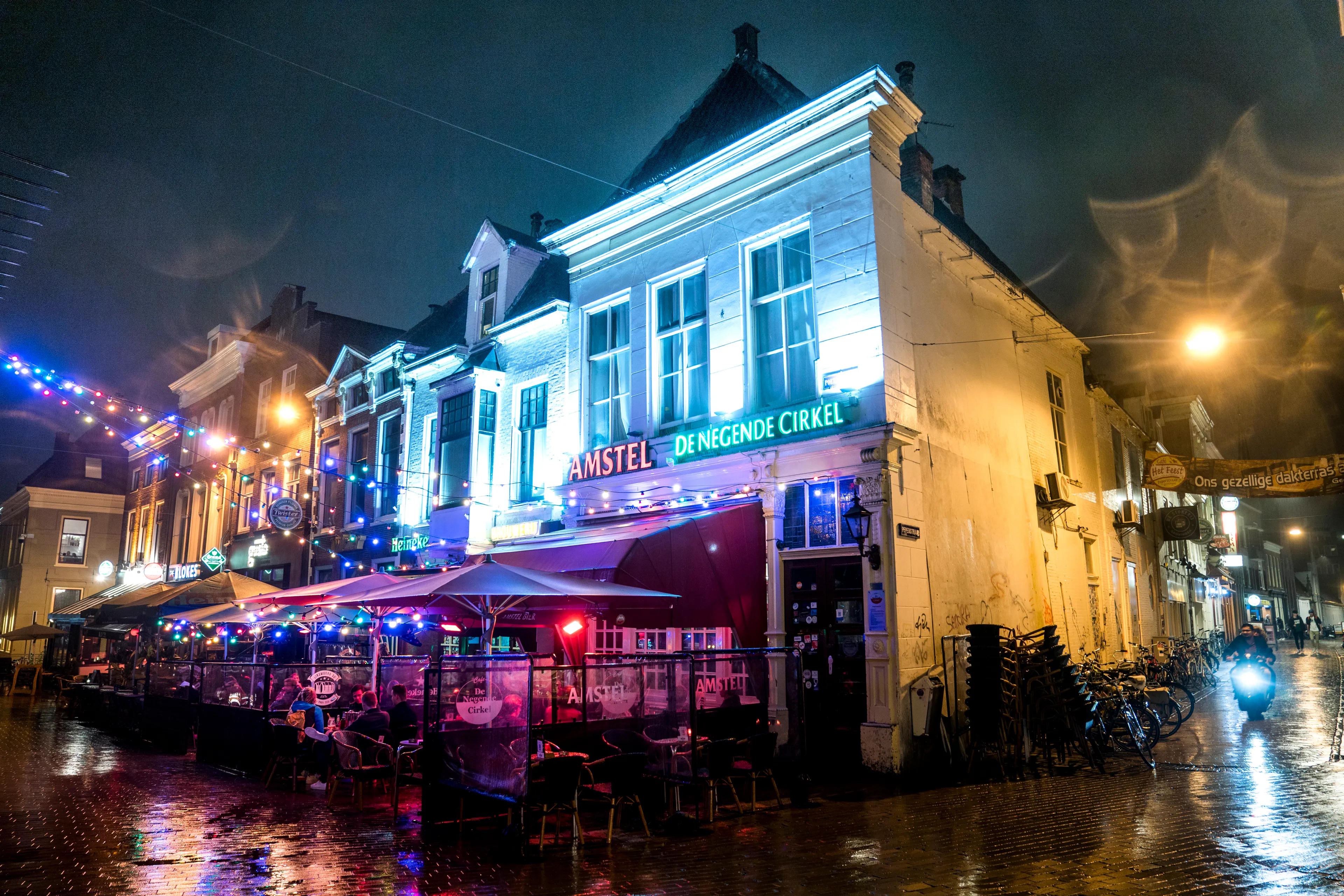 Dit zijn de verscherpte coronamaatregelen die dinsdagavond zijn ingegaan
