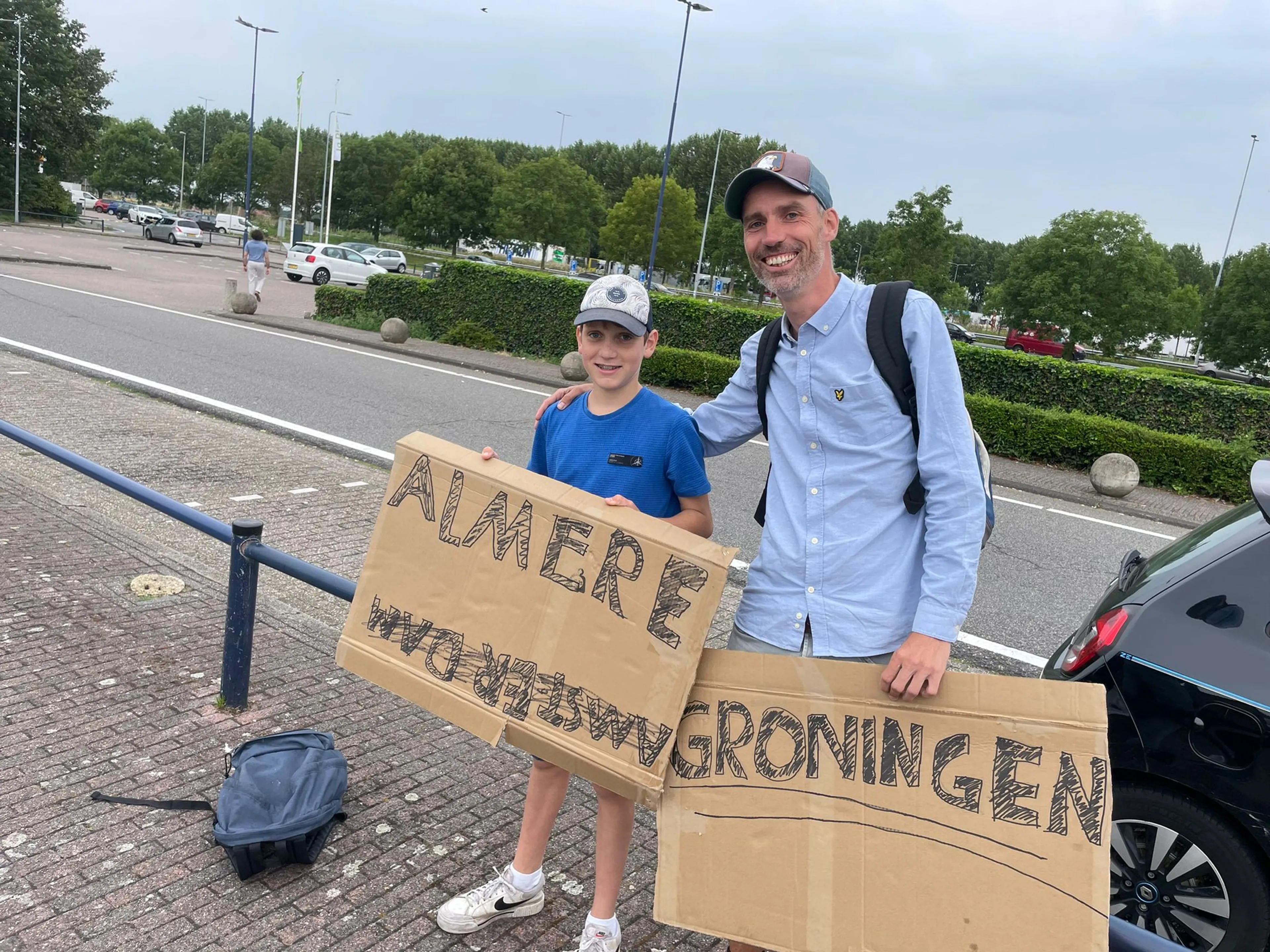 Lift Nederland nog? Kees en Hidde wel, van Lisse naar Groningen