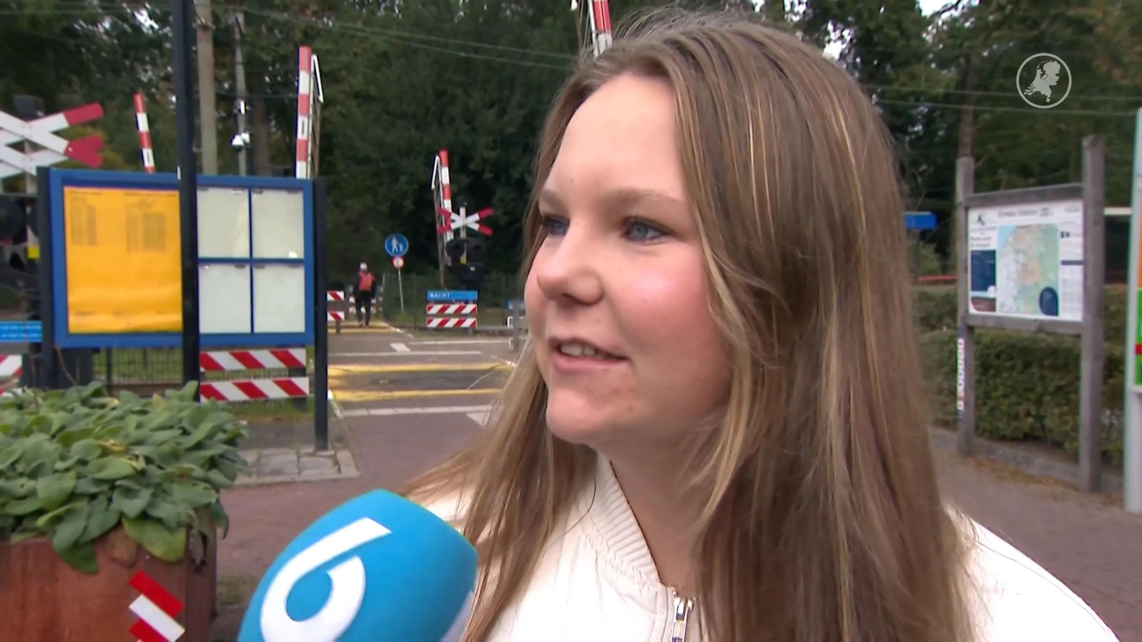 Bijna iedereen twijfelt aan verdachte links maar klikt toch