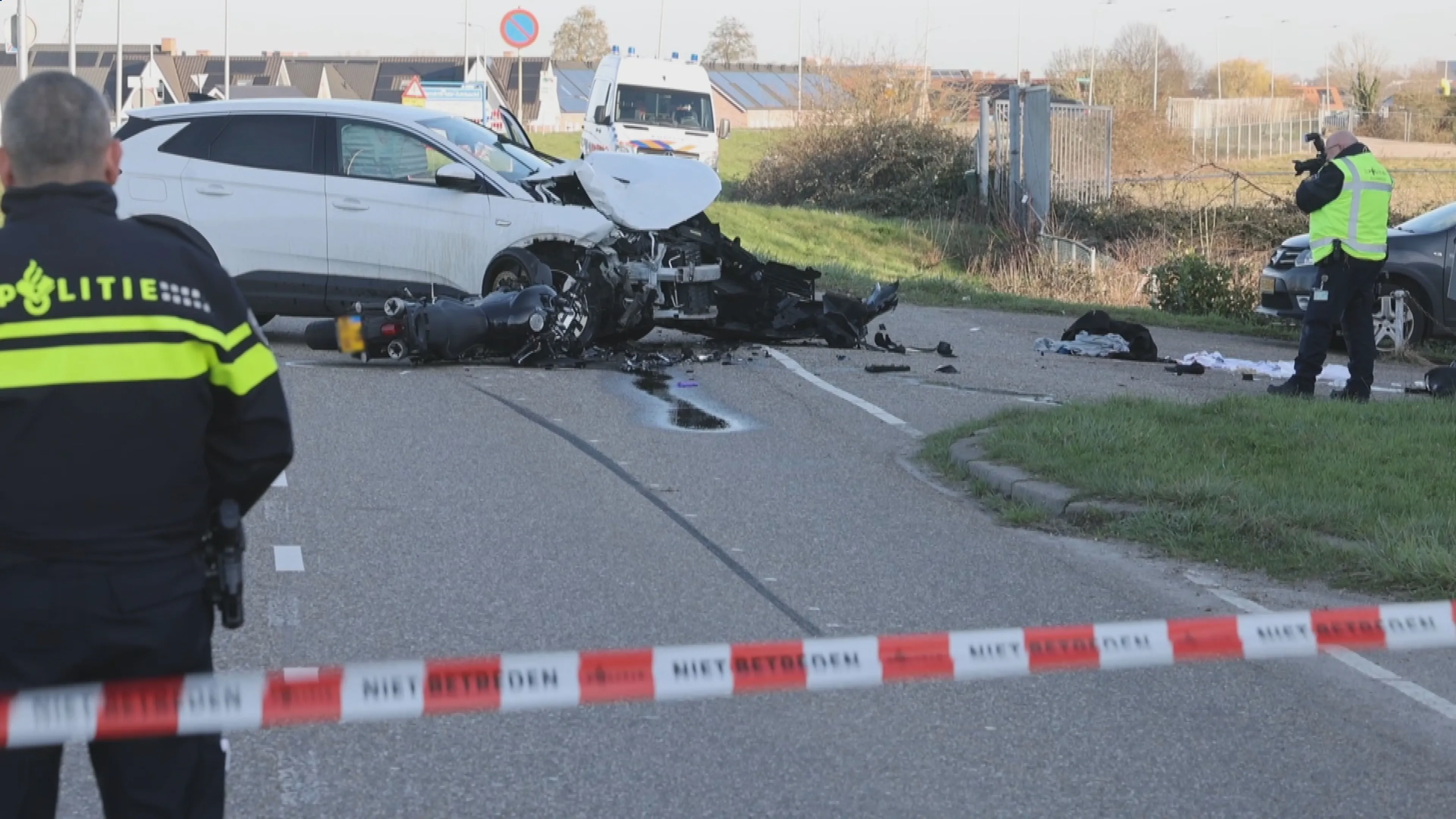 Motorrijder (22) overleden na aanrijding met auto in Zwijndrecht