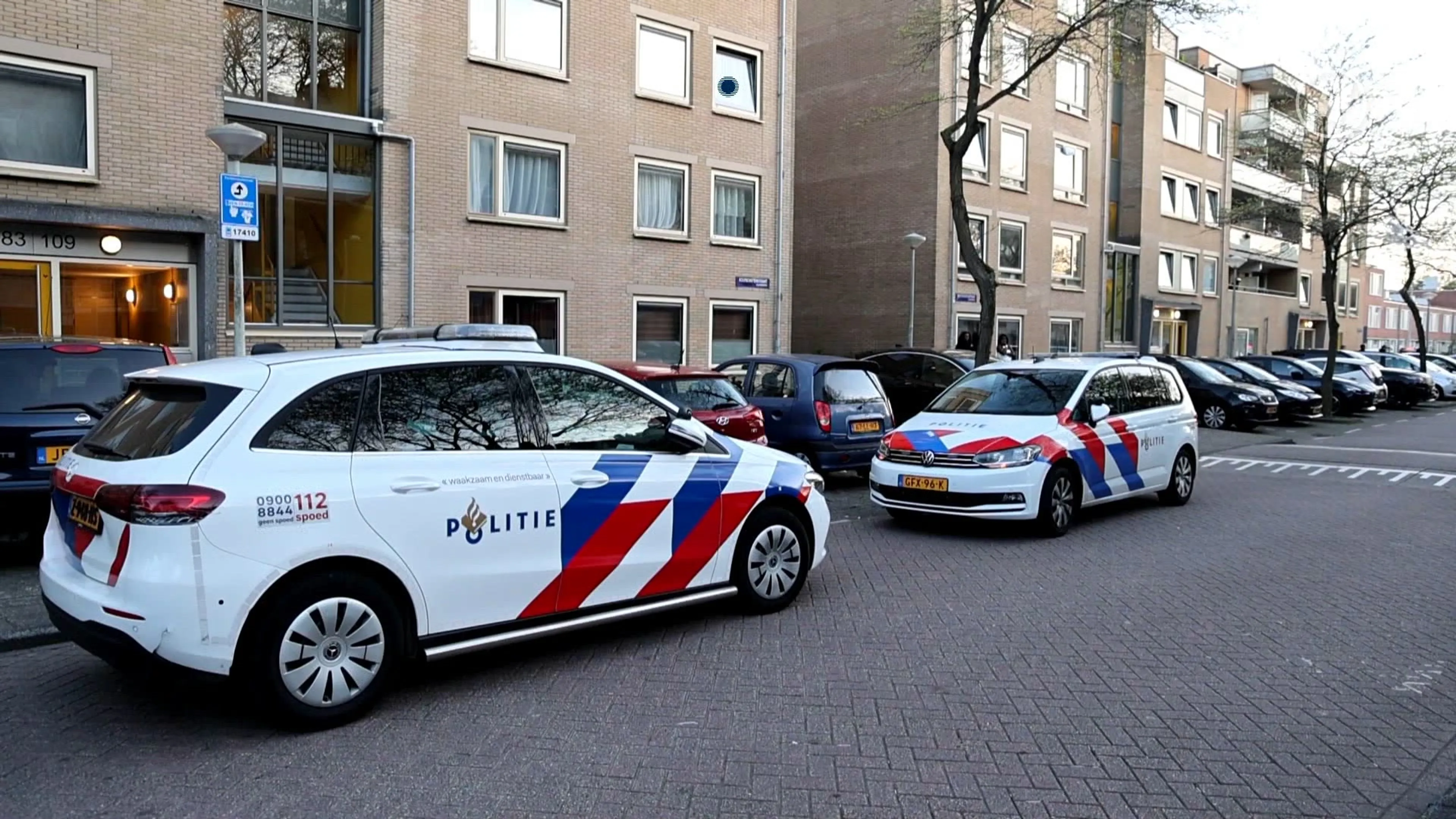 Schietpartij in de Kolfschotenstraat in Amsterdam-Zuidoost, twee aanhoudingen verricht