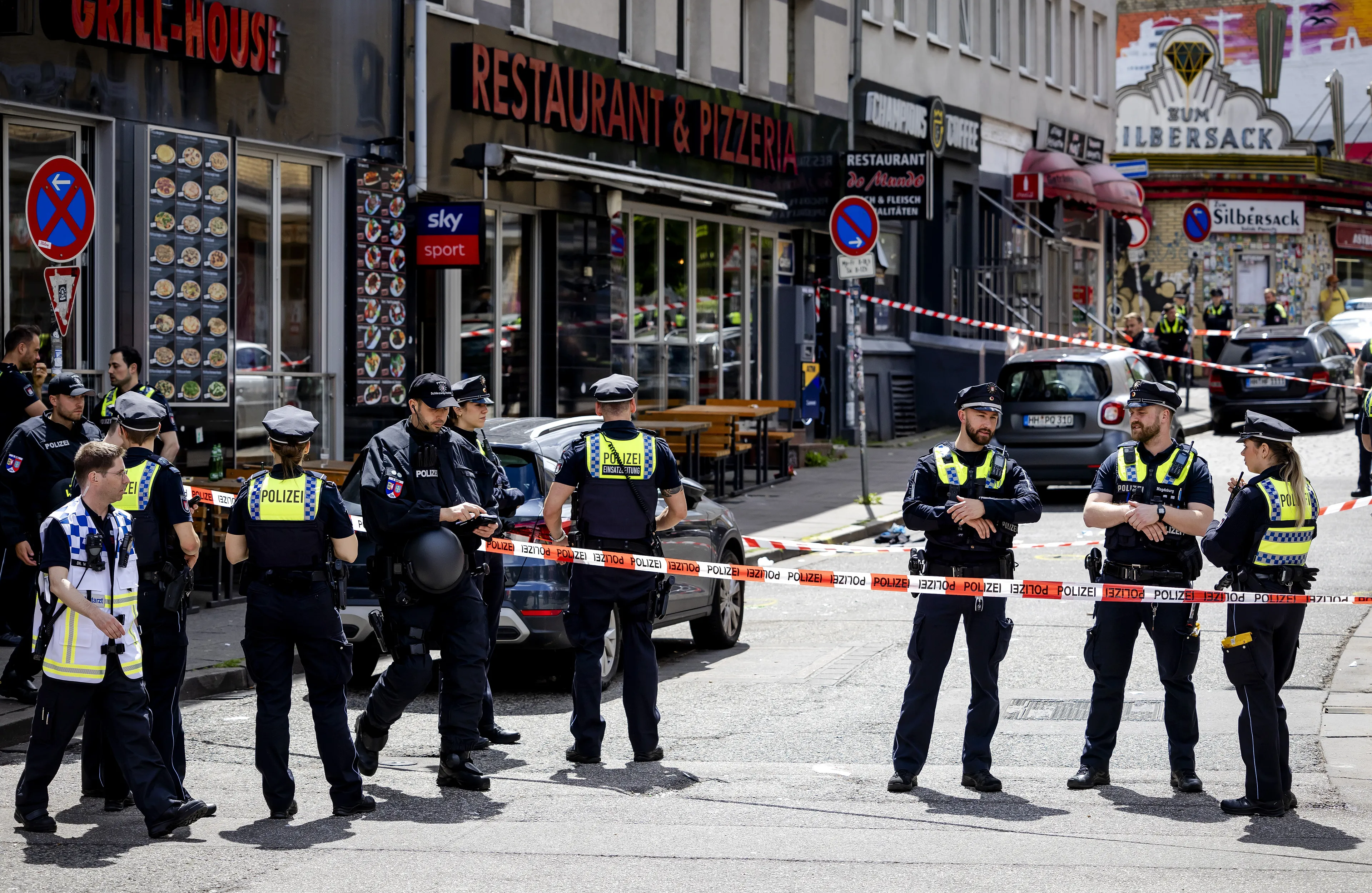 Politie maakt meer bekend over neergeschoten man met molotovcocktail in Hamburg