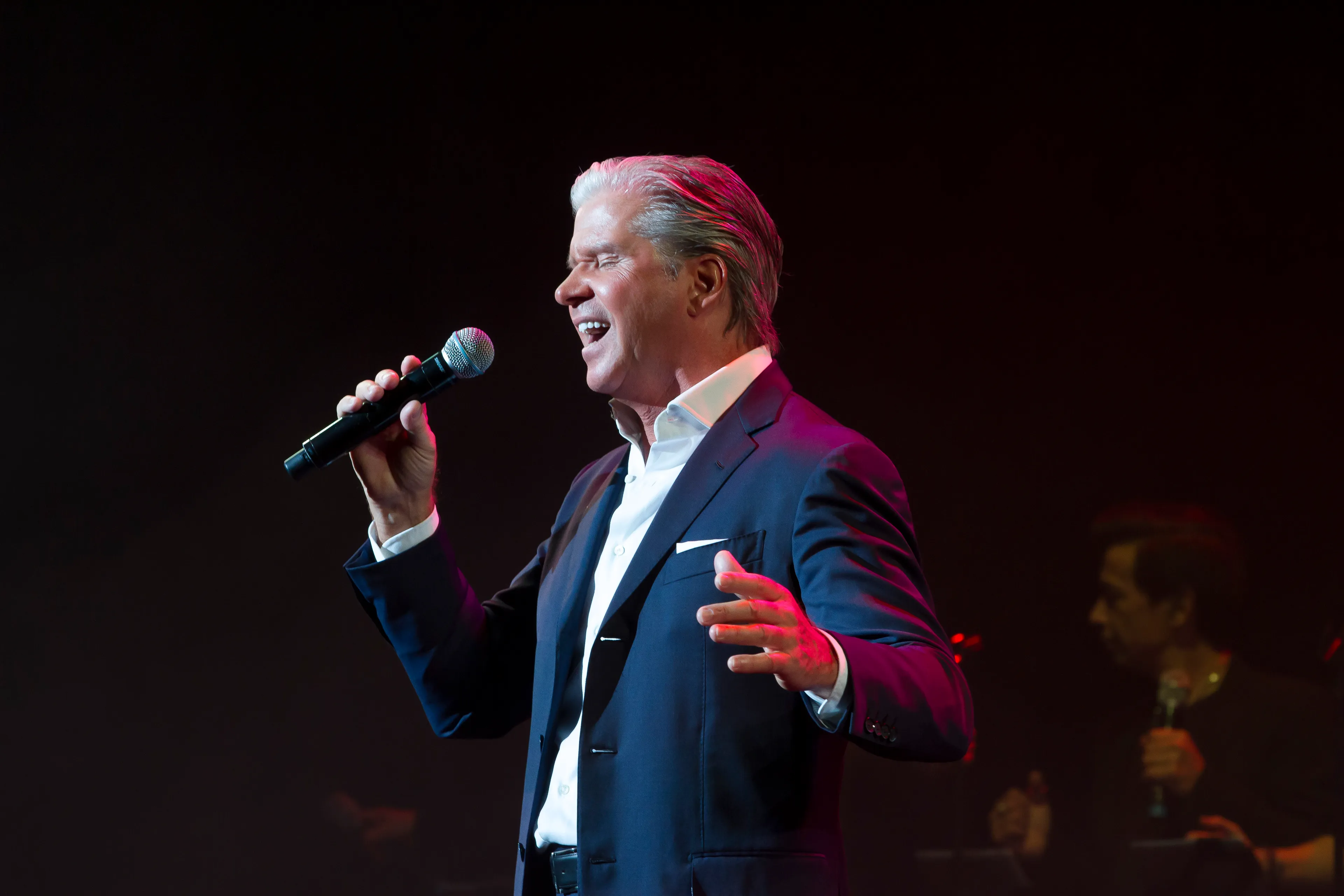 Teken onze petitie en help Dries Roelvink Carré in