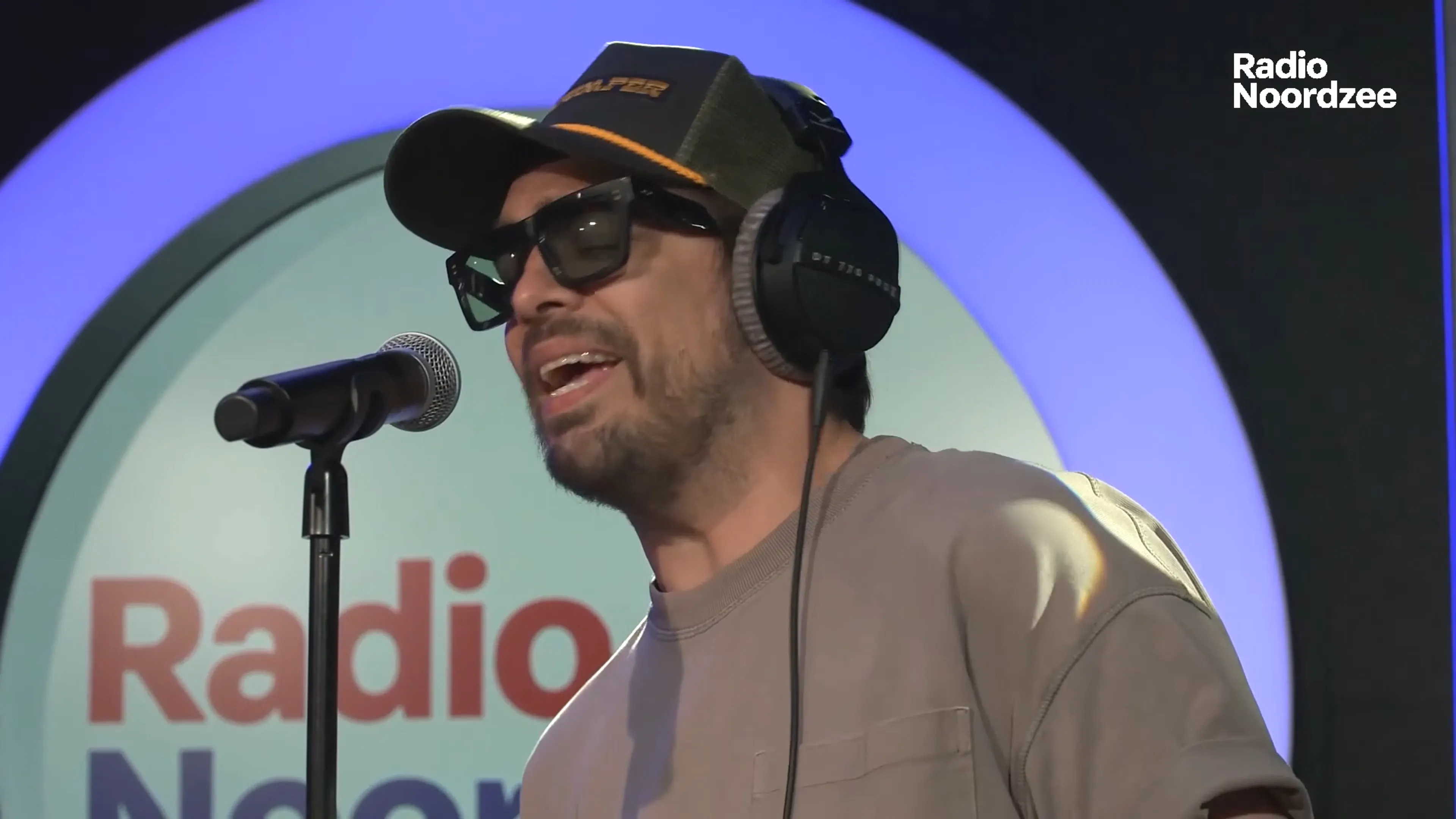 René Froger & Waylon zingen 'Hoe De Liefde Gaat' live