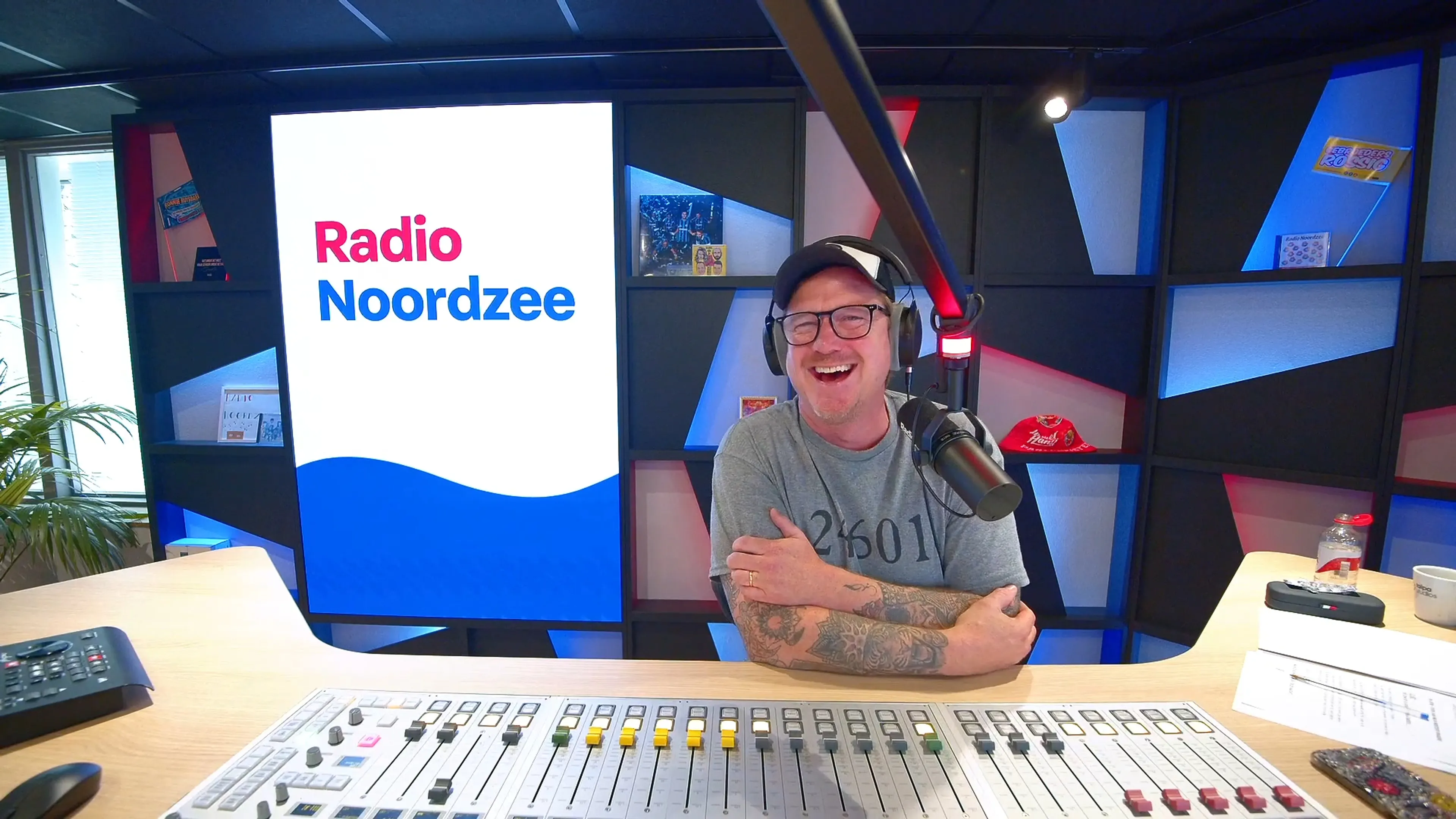 Gordon belt in bij Cruijff & De Mol: “Ik ben normaal nooit zo vroeg met drugs”