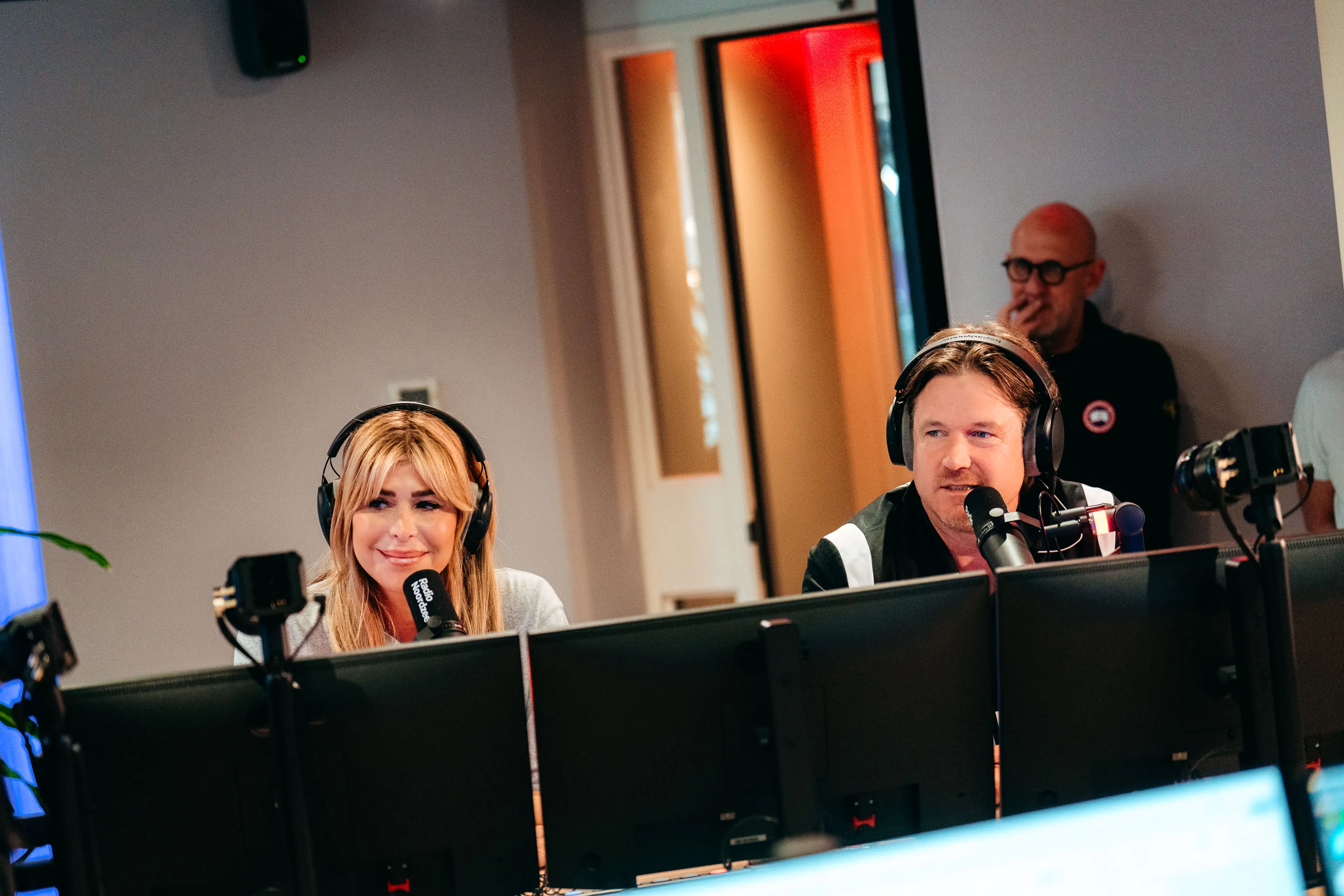 Johnny de Mol en Estelle Cruijf krijgen eigen show bij Radio Noordzee!