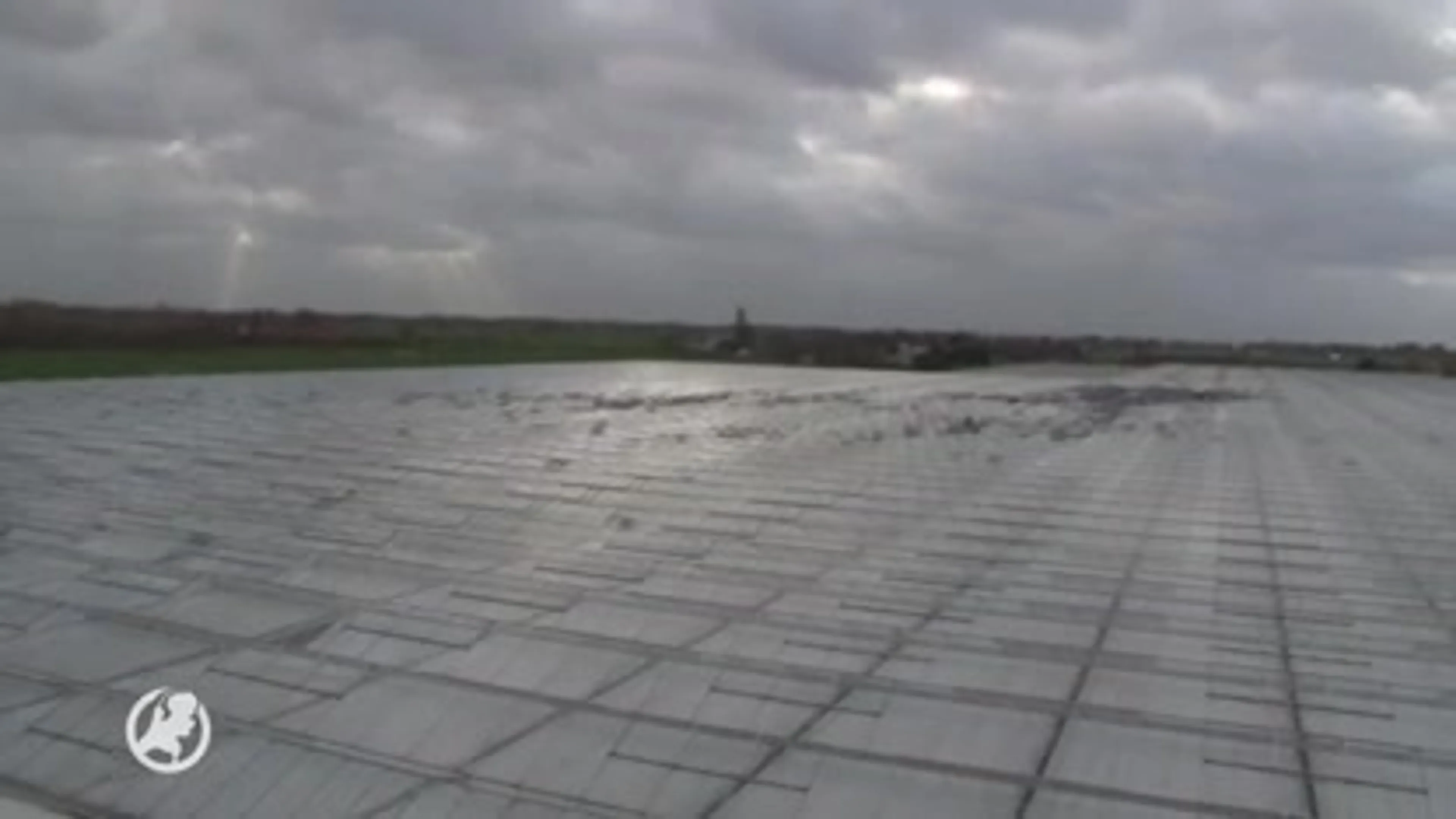 Overlast en afgelastingen door slecht weer