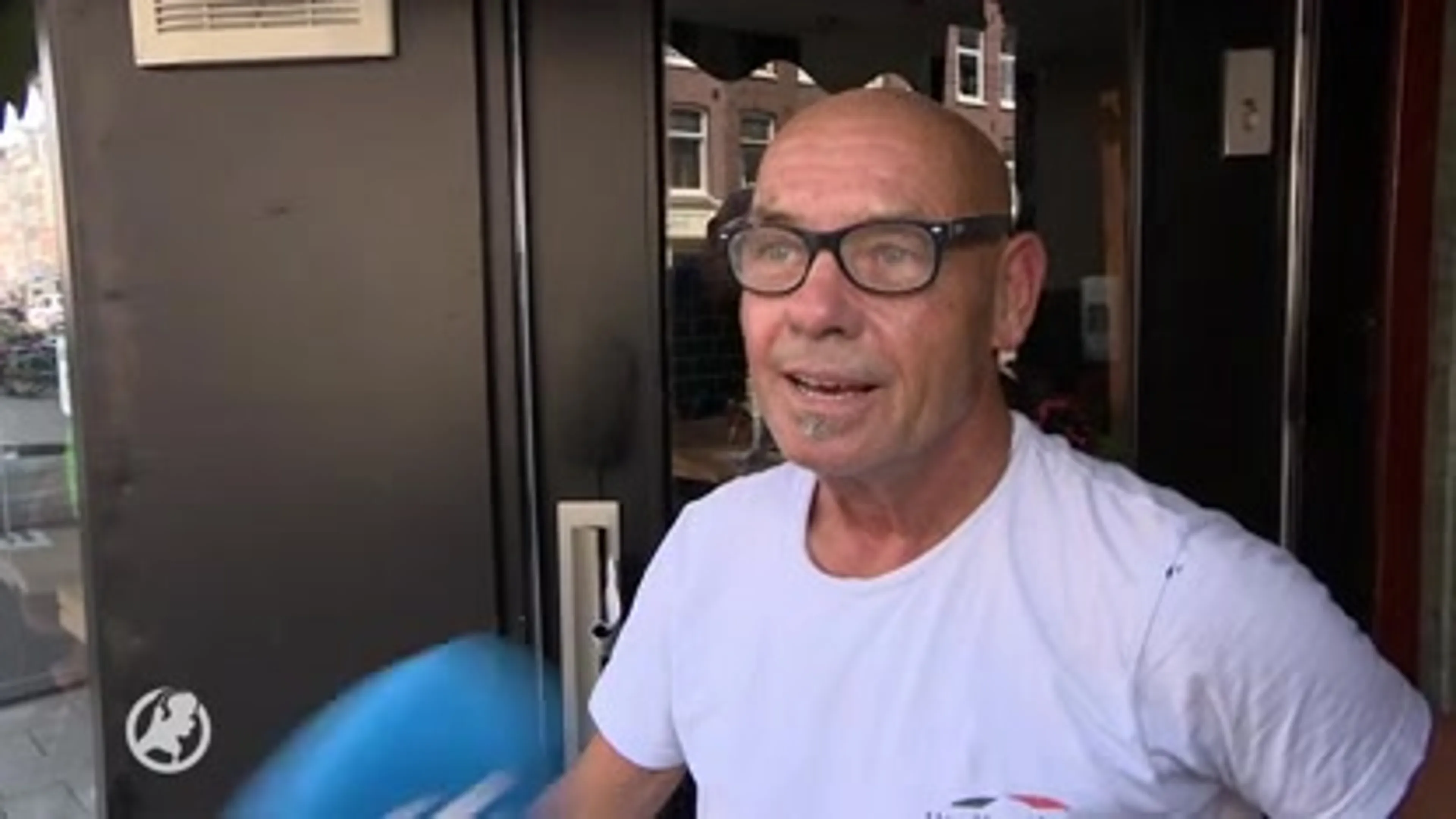 Twee personen zwaargewond bij steekpartij Albert Cuypstraat
