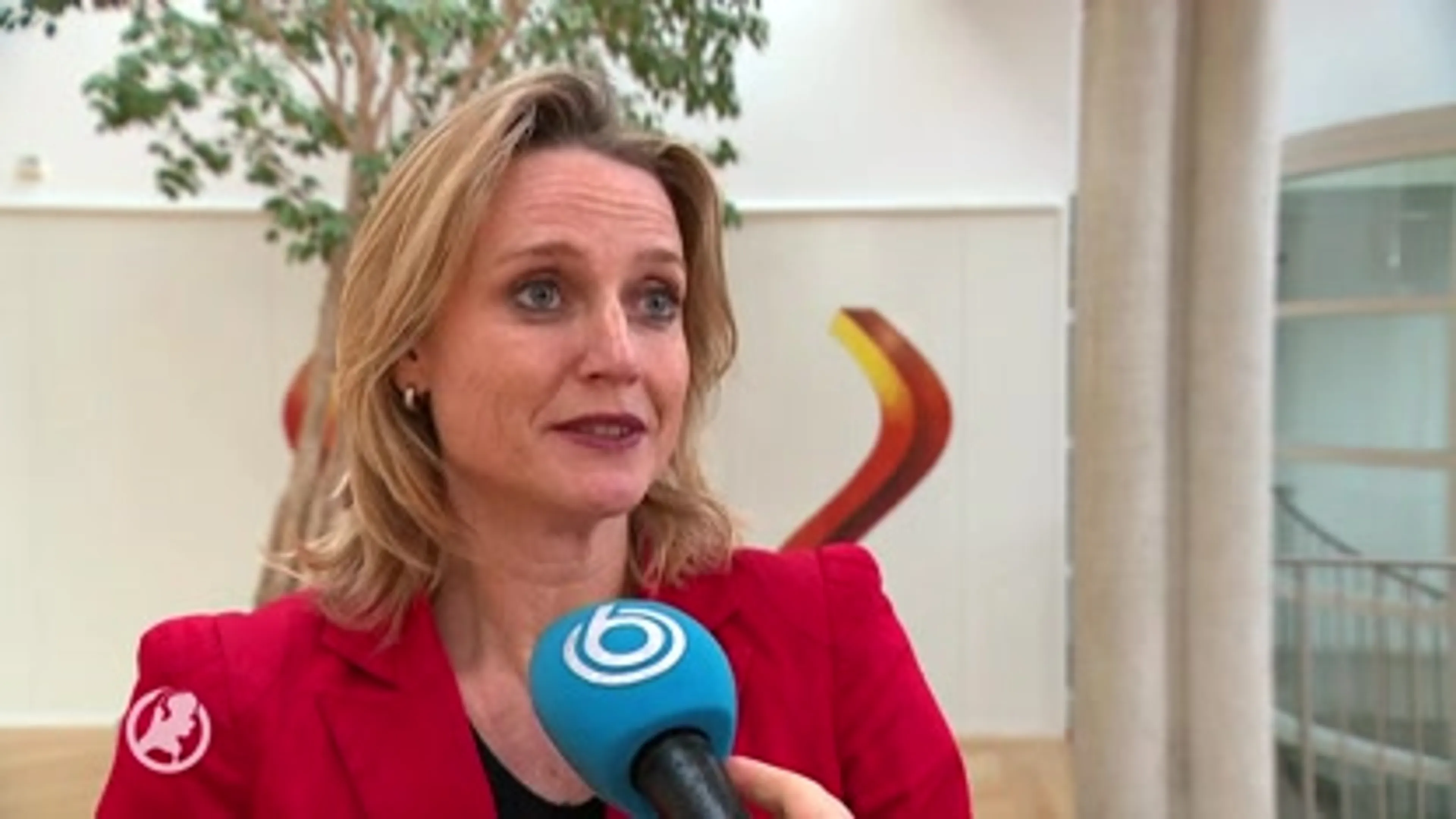 Zien: enorm wapenarsenaal en drugs in ondergrondse opslagruimte woonwagenkamp Oss