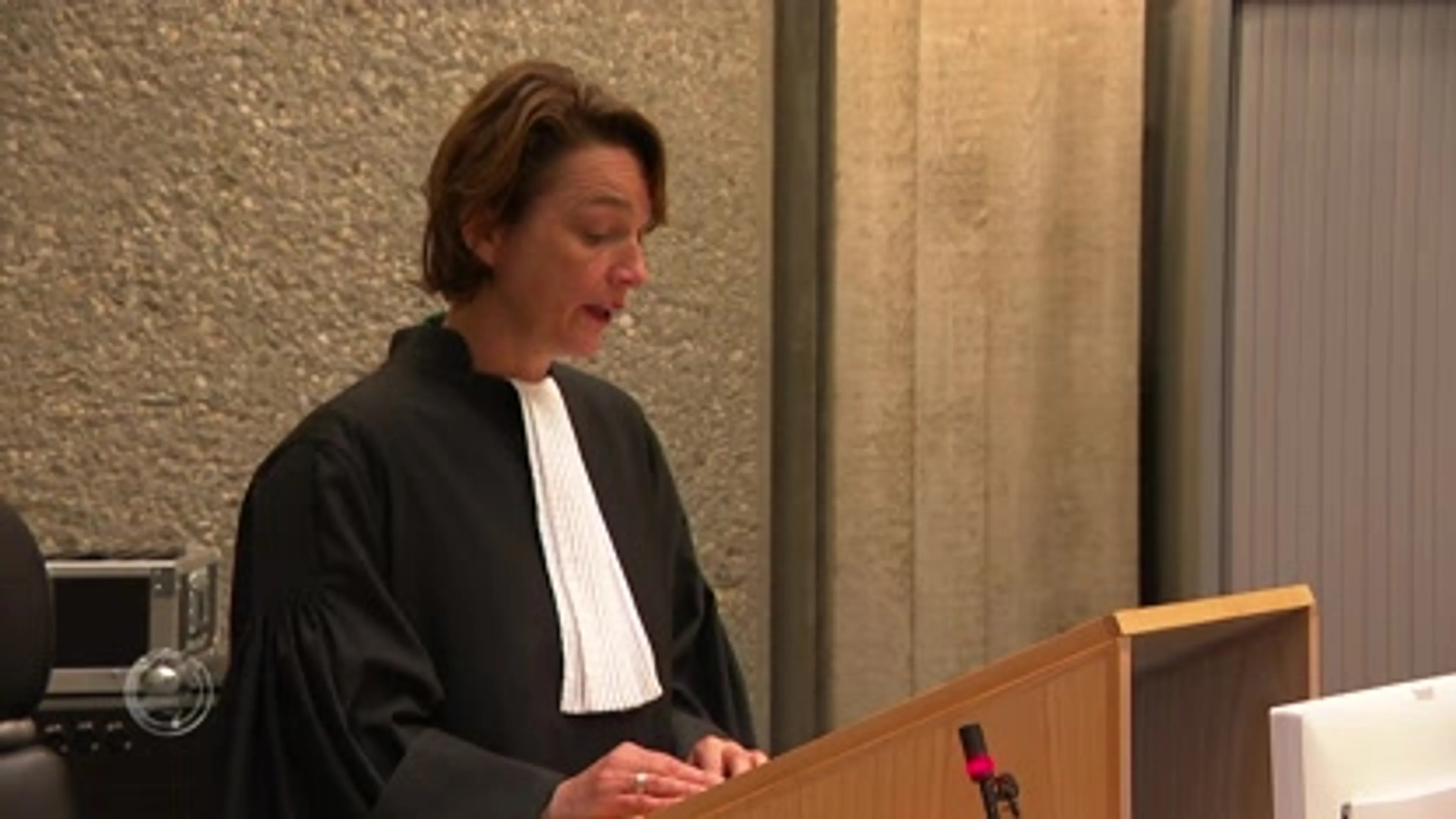 OM eist tot 7 jaar cel voor aanslag Panorama