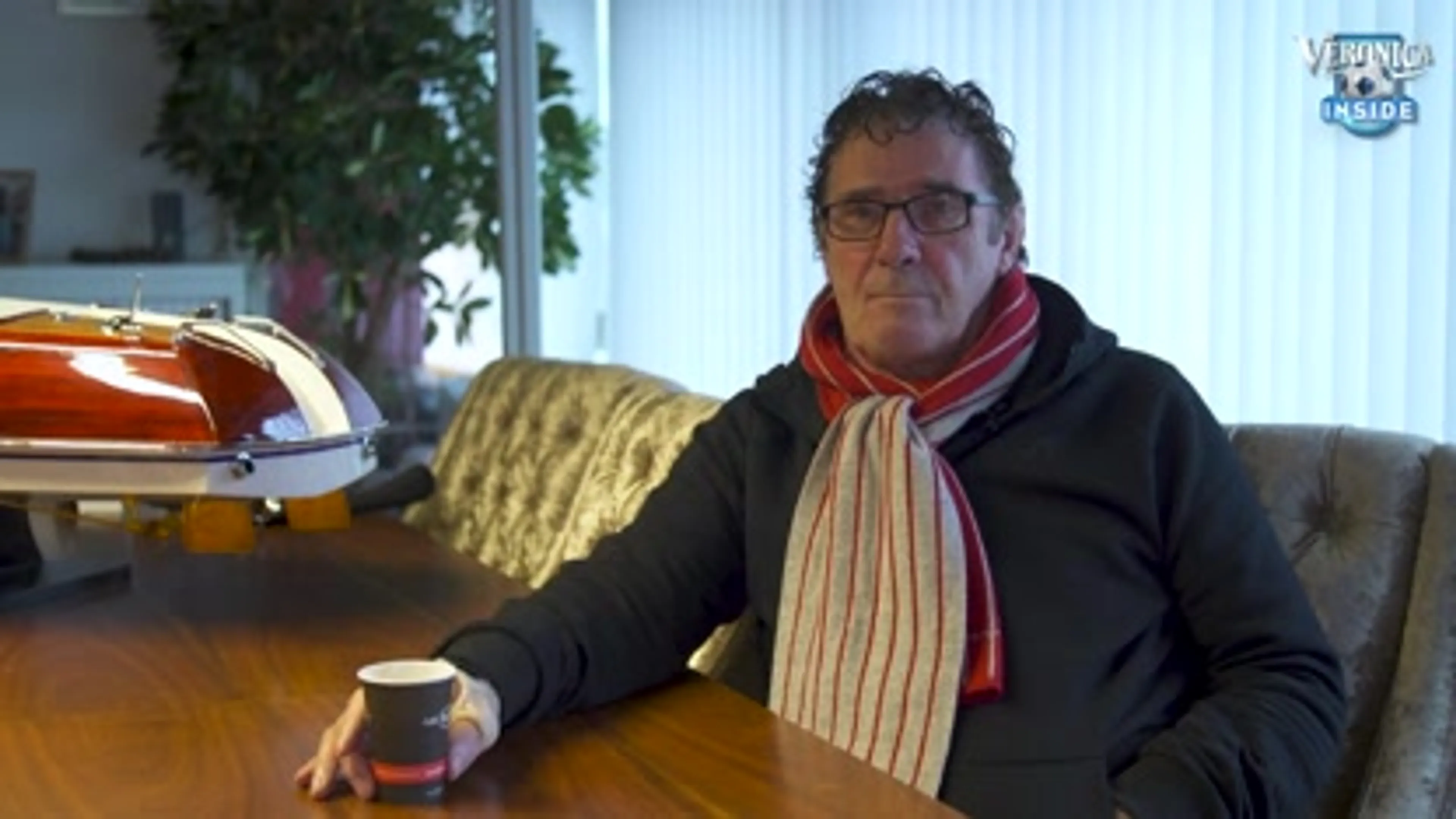 Van Hanegem: 'Nog nooit in m'n leven zoveel pijn gehad’