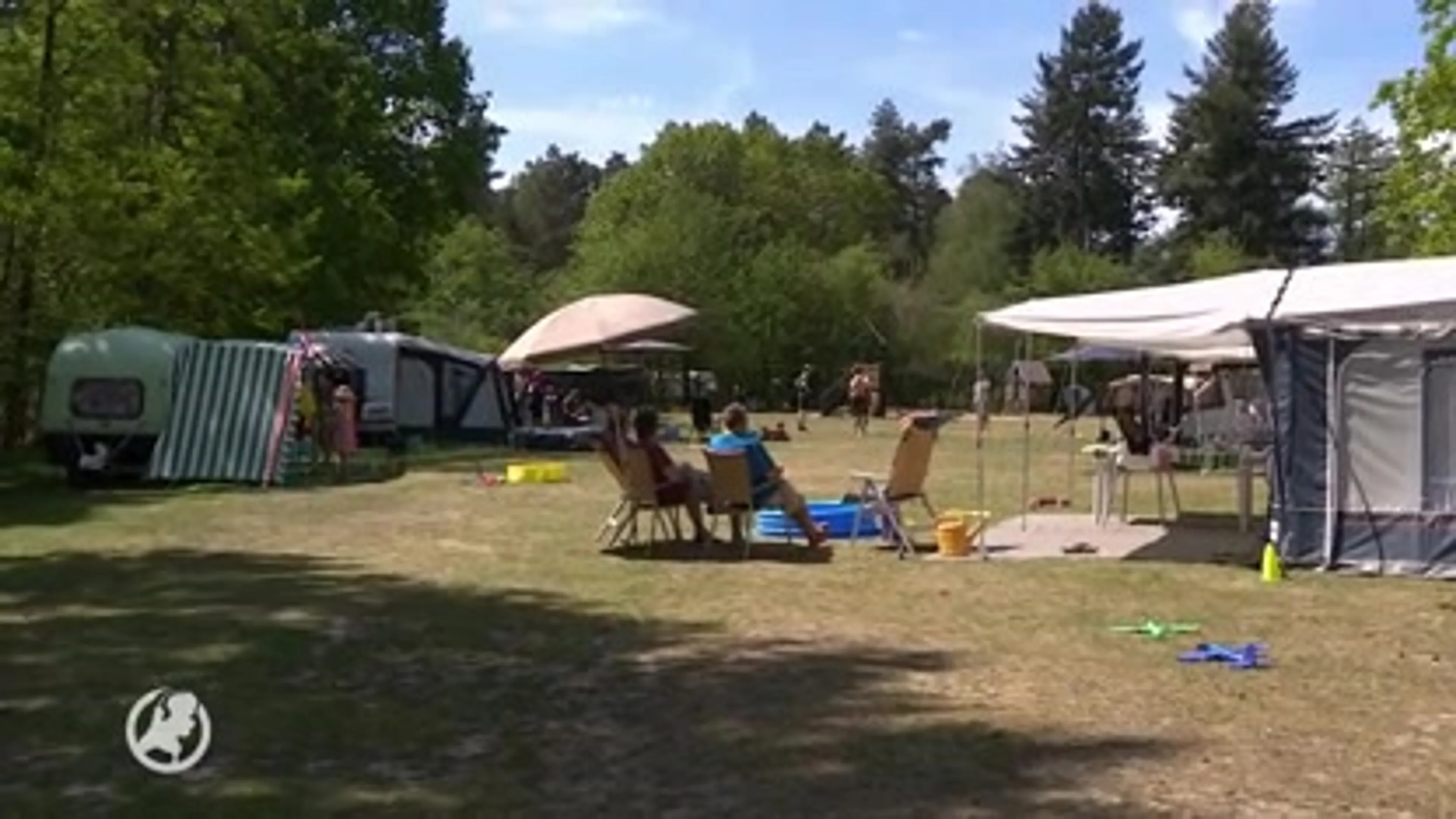 Heel Nederland op de camping, gaat de camper onze vakantie redden?