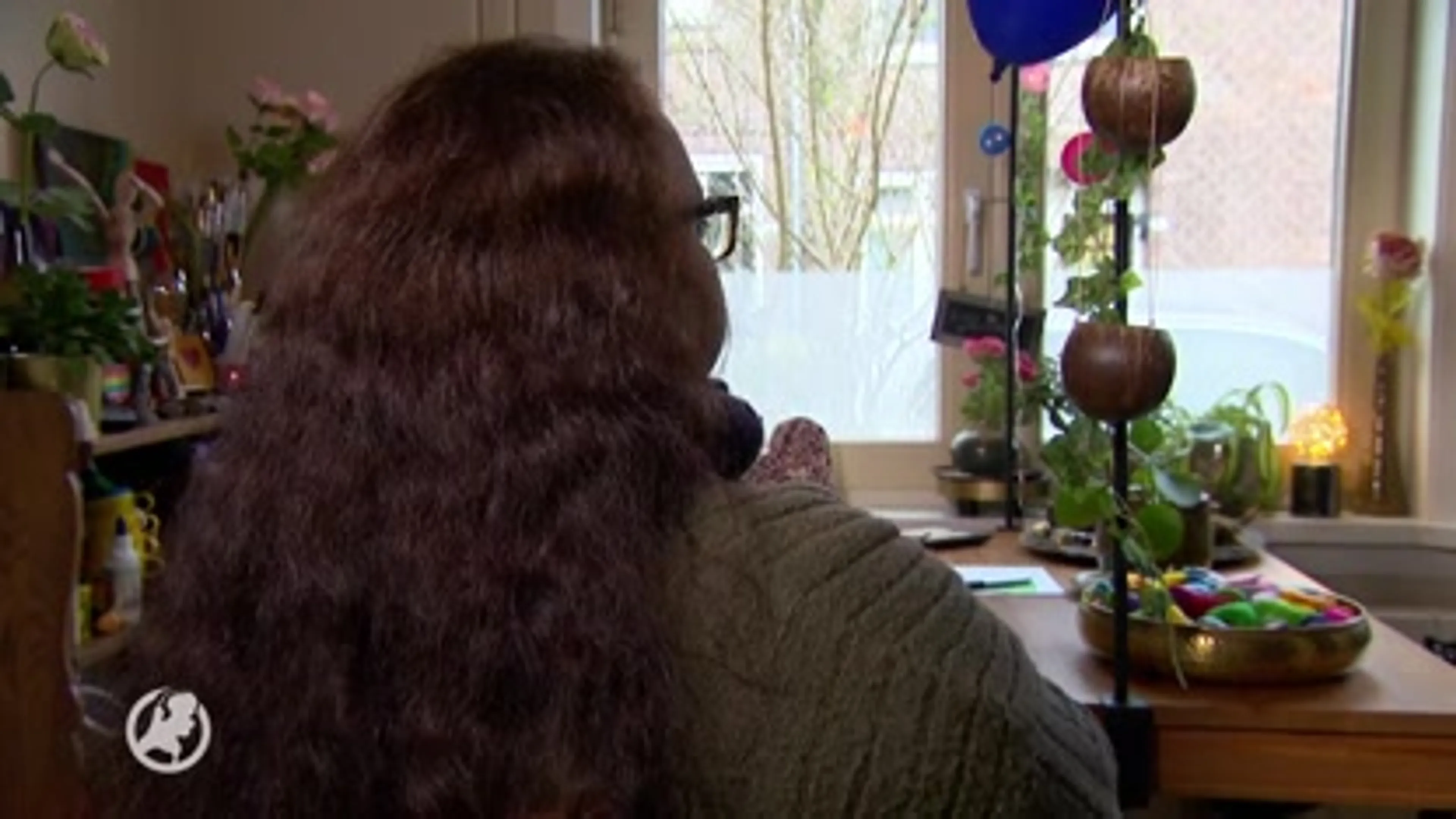 Tim is bang dat de man die hem seksueel misbruikte opeens voor zijn neus staat