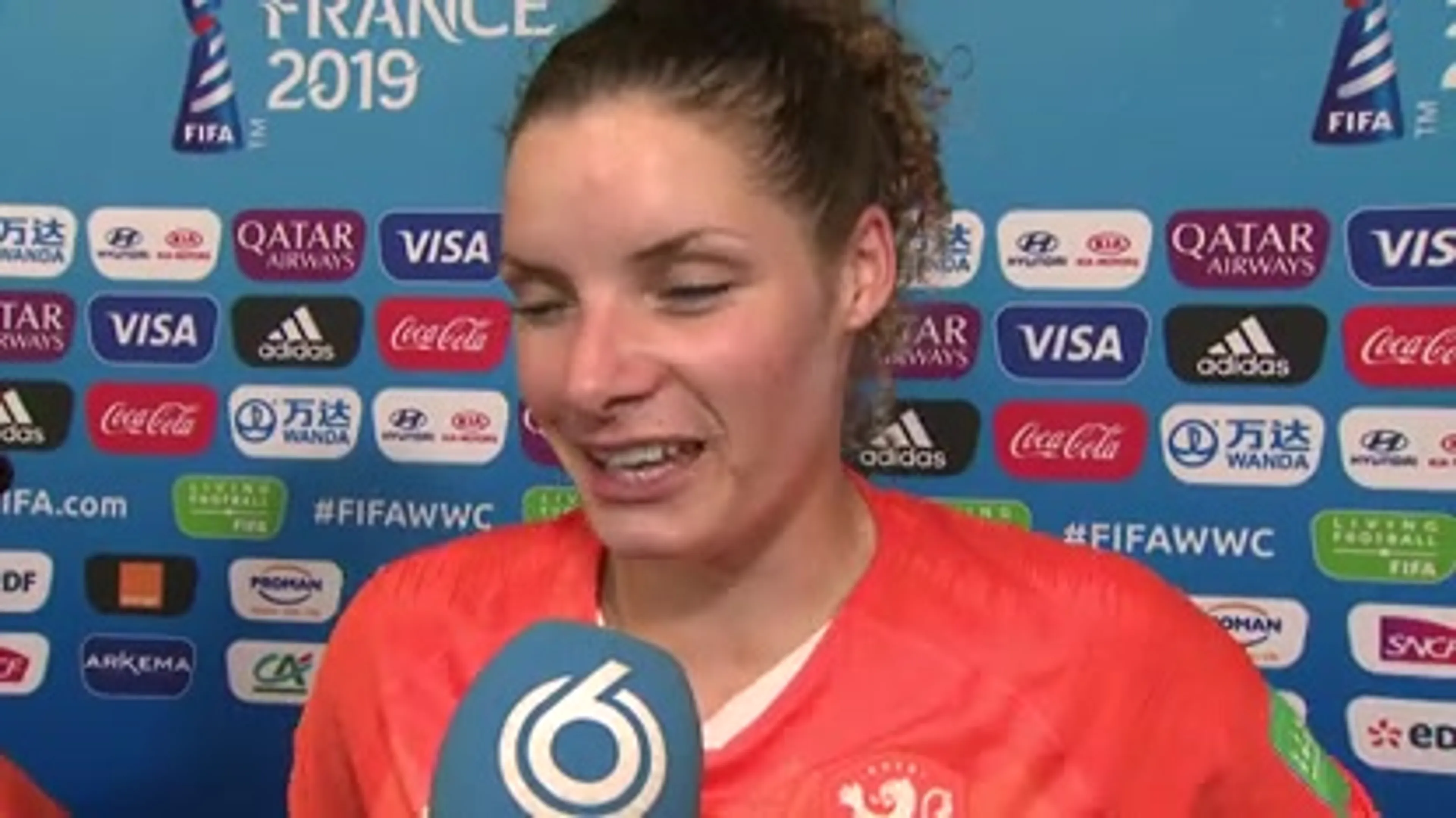 Leeuwinnen dolblij na winst halve finale