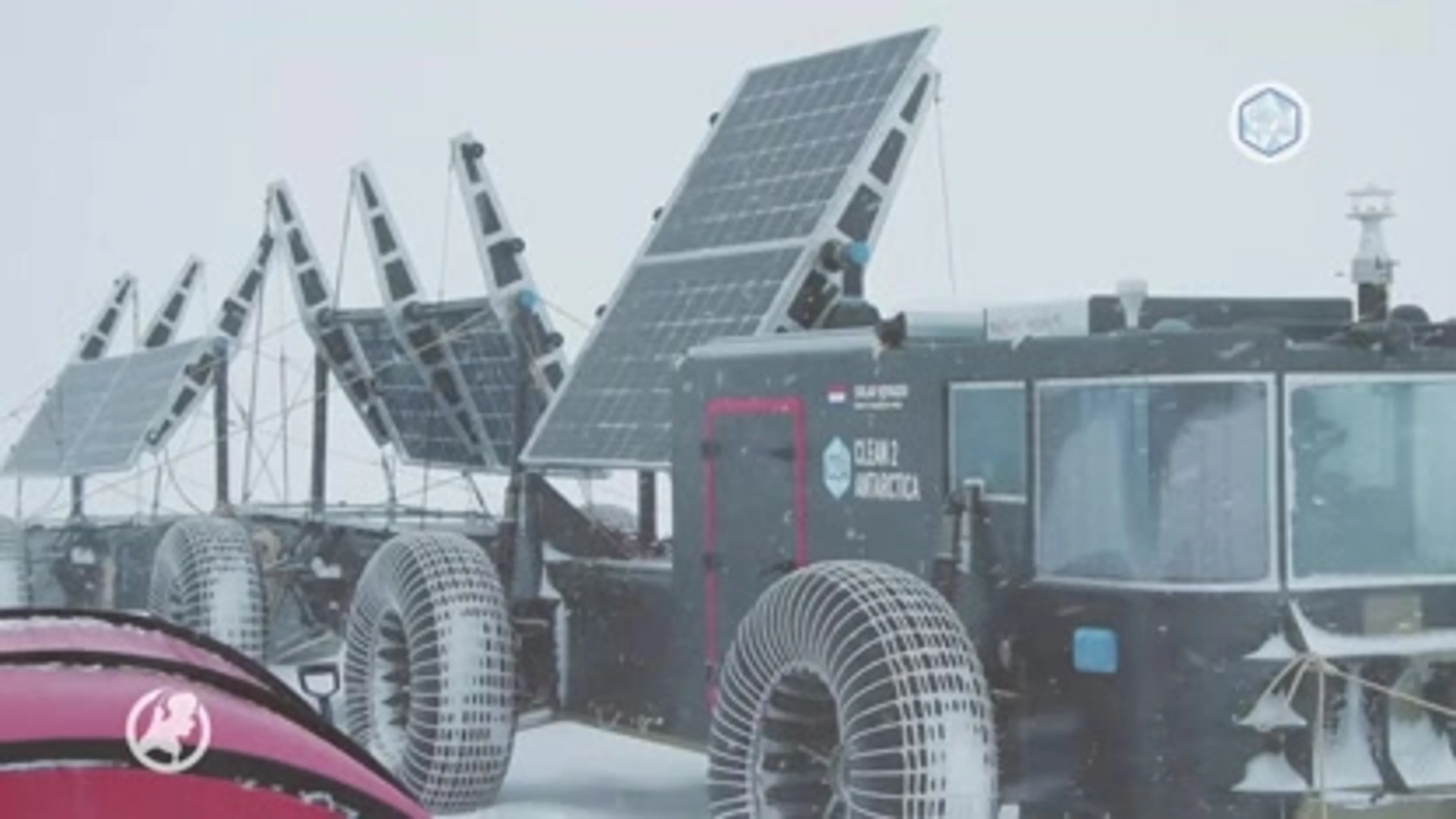 Team Clean2Antarctica staat vast in levensgevaarlijk gebied op Antarctica
