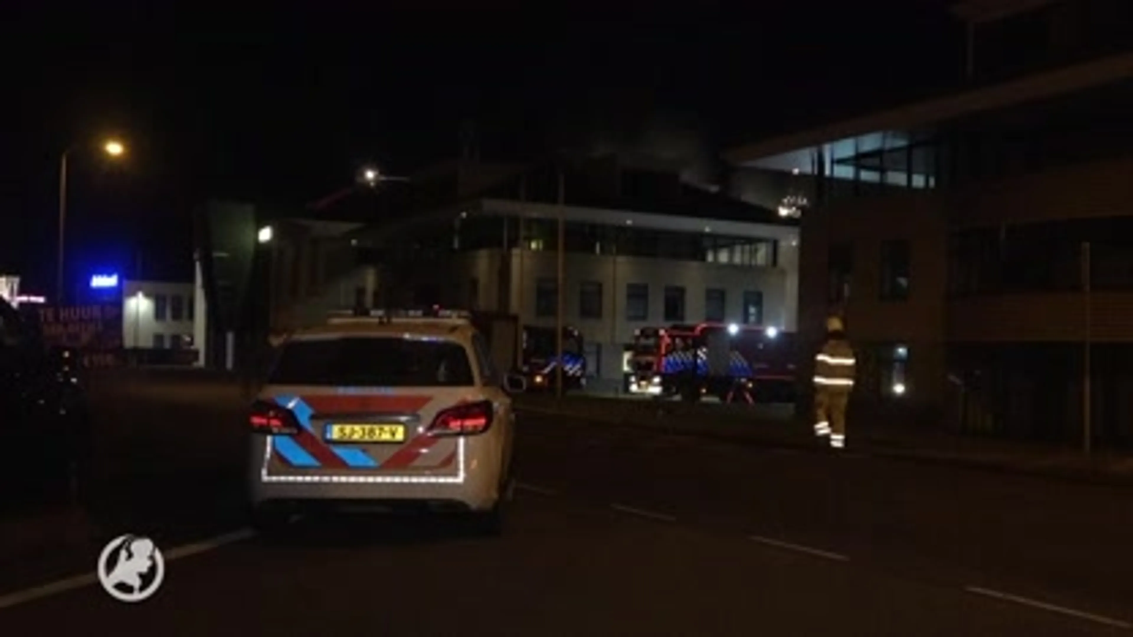 Sportschool in Steenwijk zwaar beschadigd door grote brand