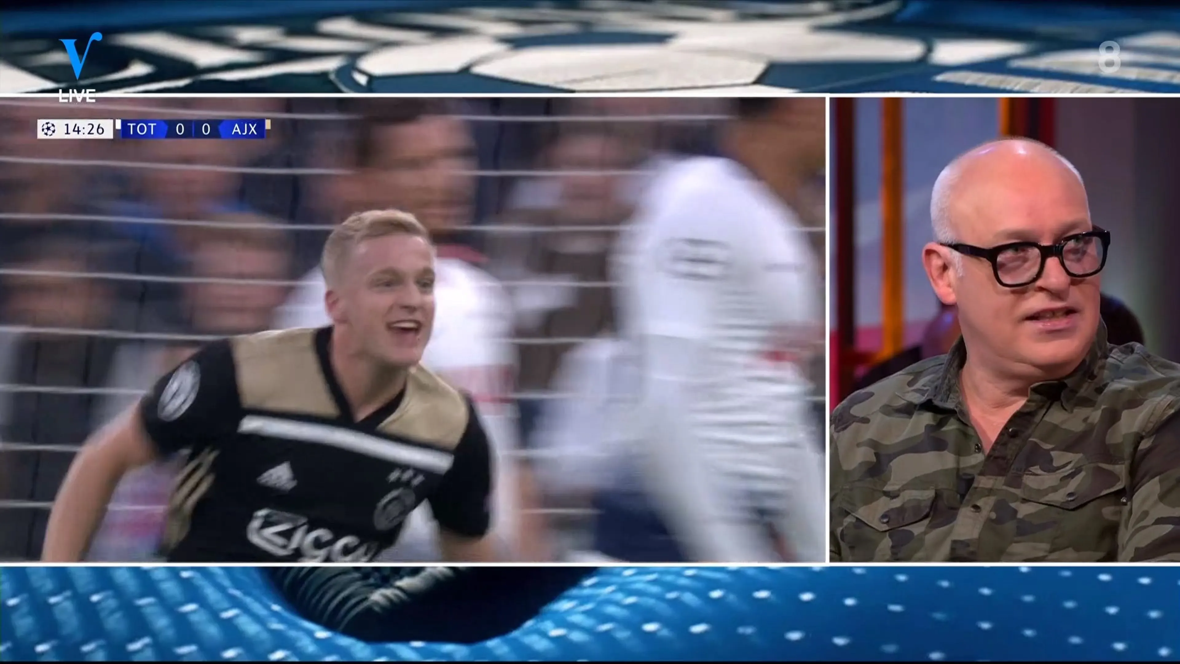 René lovend: 'Van de Beek komt binnen als een grote meneer'