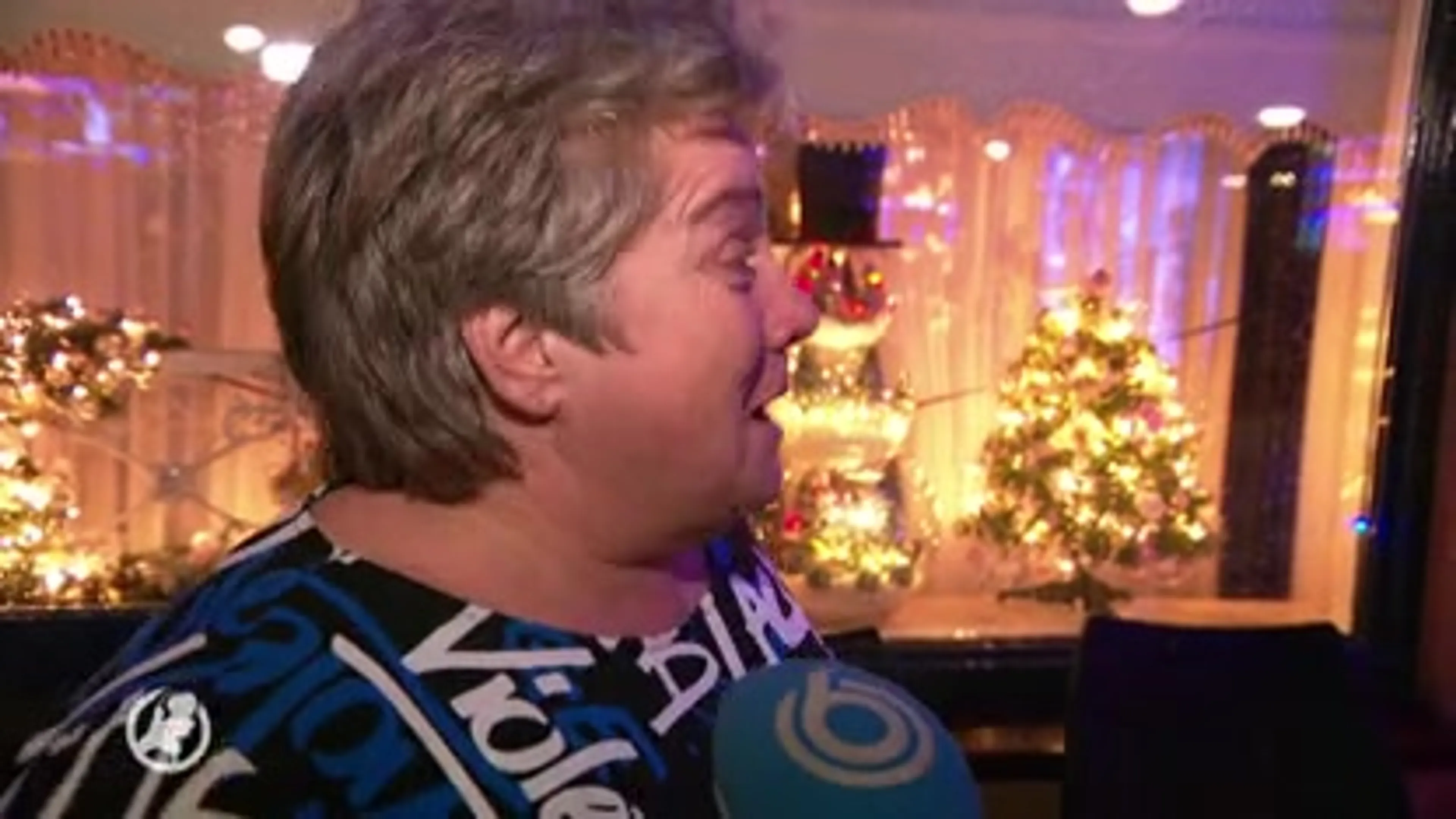 Hysterischer wordt het niet: Almelose buurt schreeuwt kerst