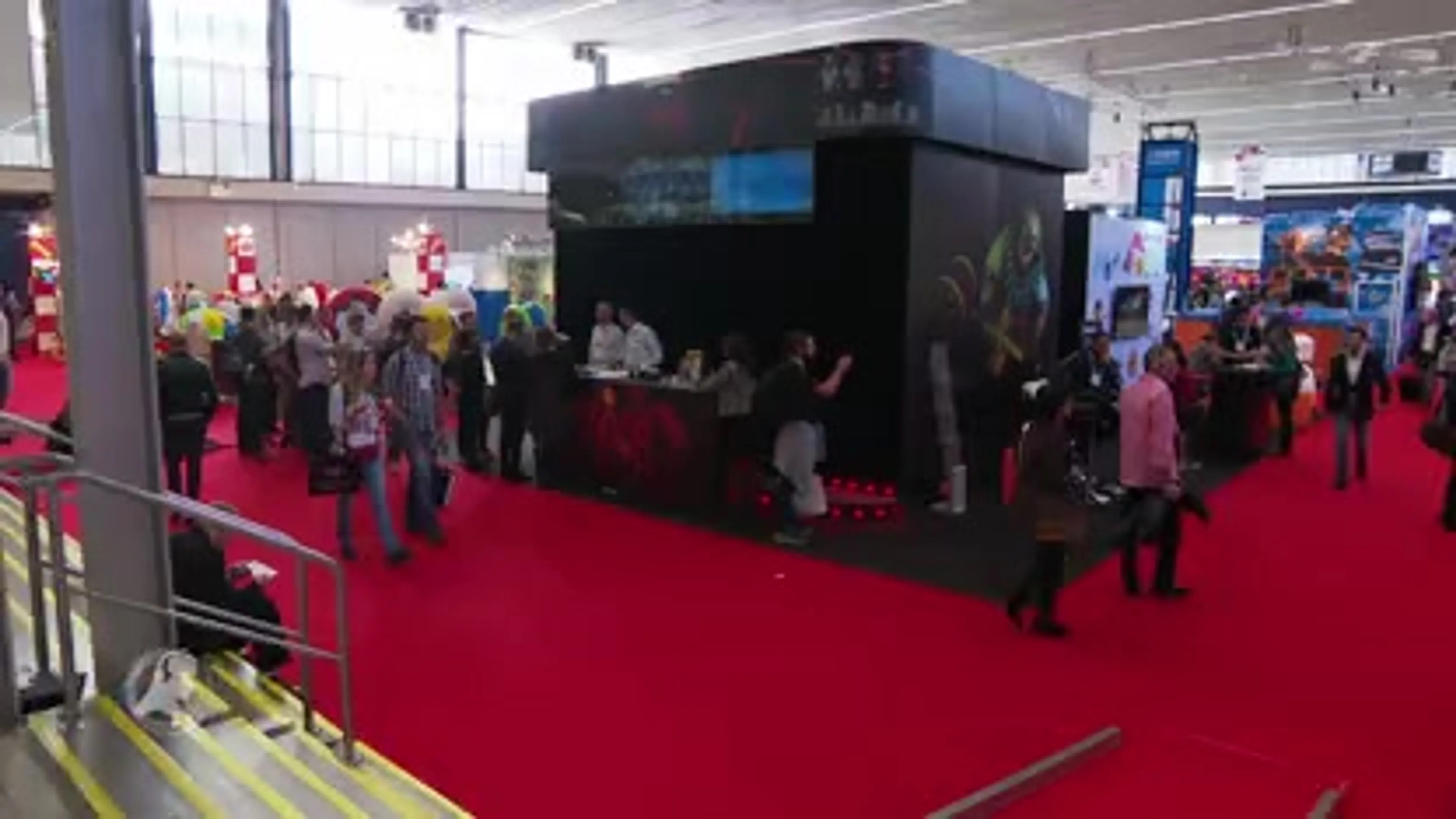 Pretparkfans van het eerste uur kijken ogen uit op grootste beurs van Europa