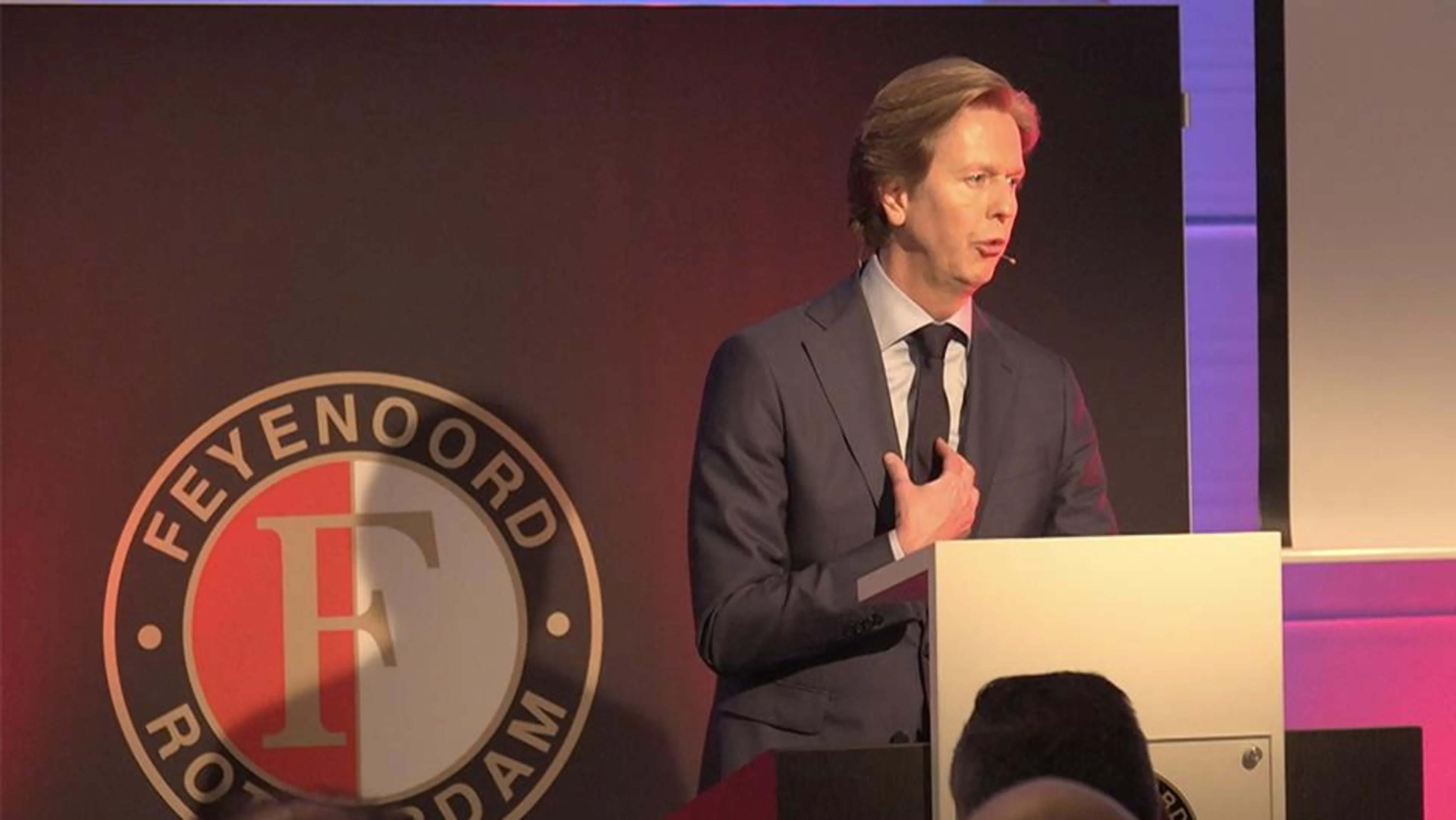 Jan de Jong: 'Stop met het smijten van dodelijke ziektes en dreigementen'