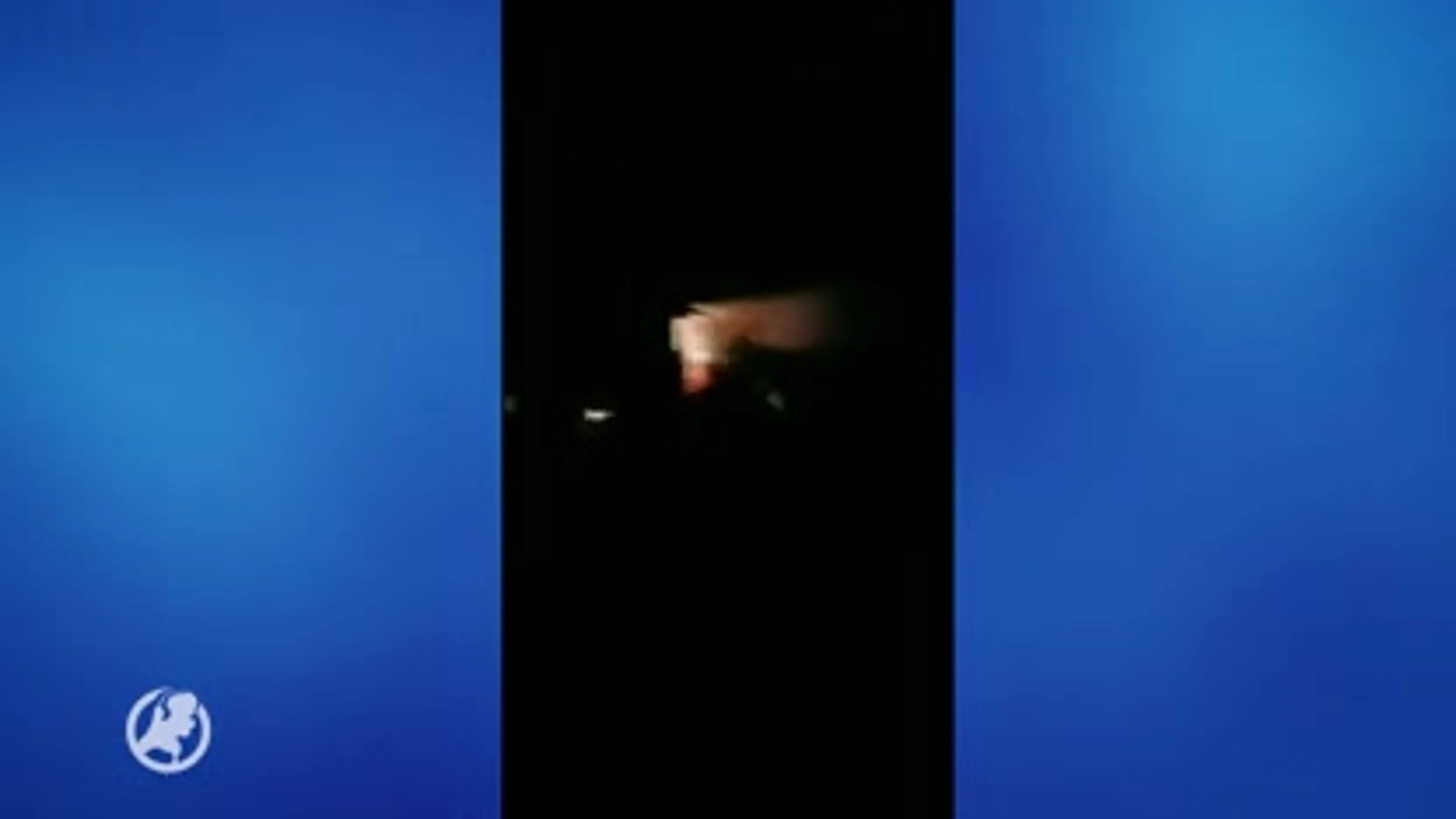 Zoon ziet hoe auto ouderlijk huis doorboort tijdens politieachtervolging