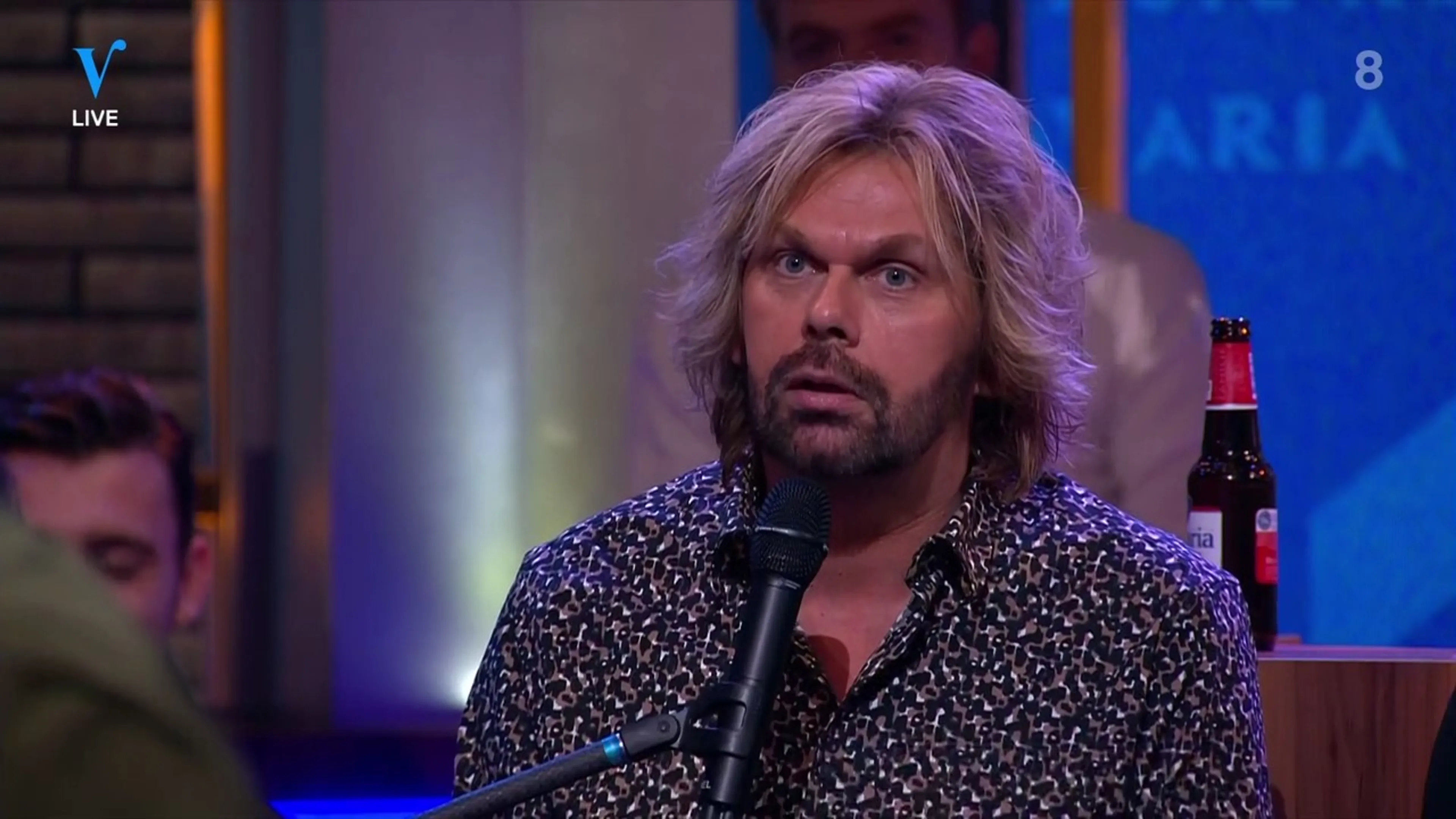 Man van Bobbi Eden in publiek: 'Dit slaat als kut op Dirk'