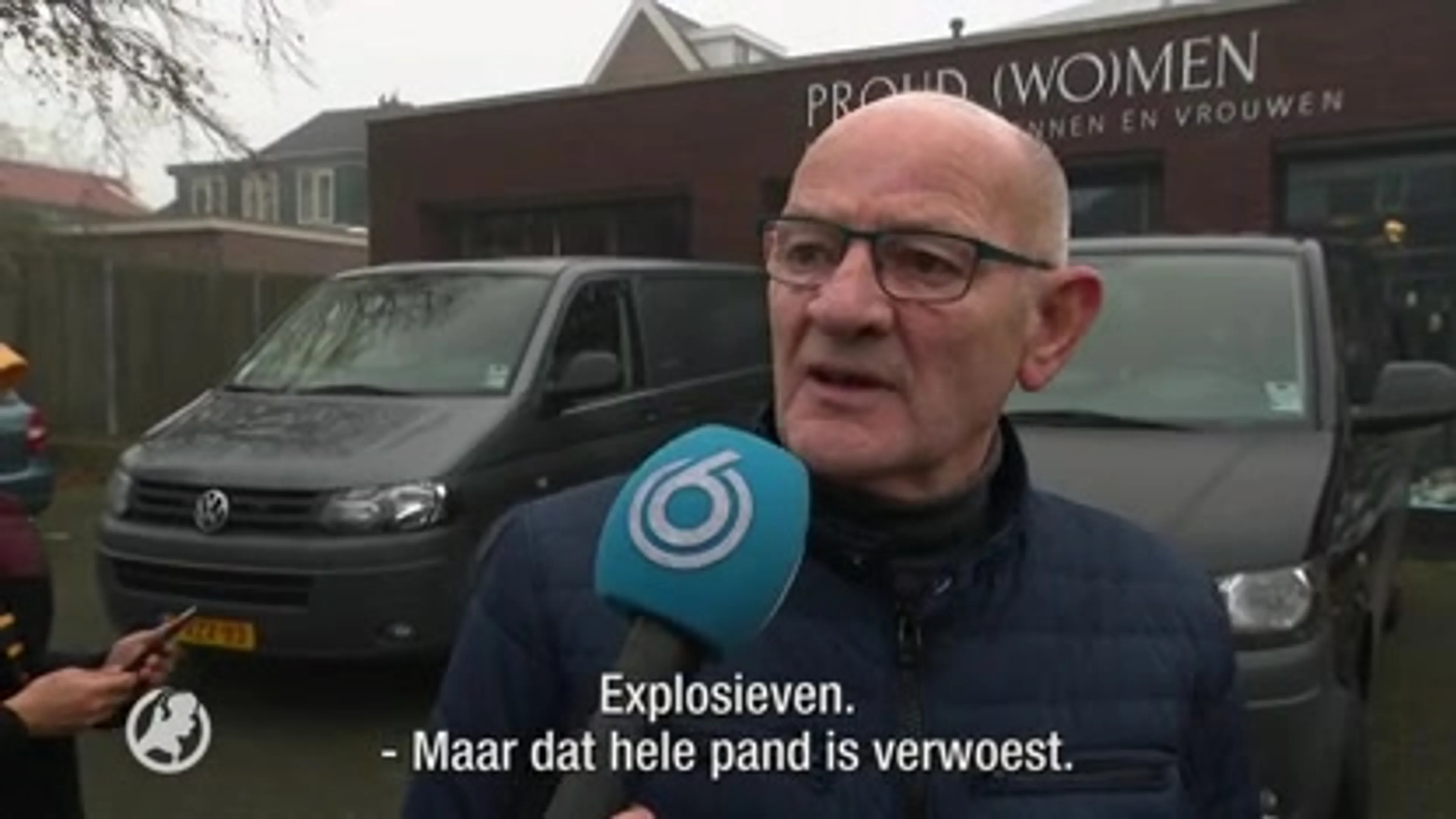 Schilderijen van kunsthandelaar Ronald vernietigd door plofkraak: 'Het is mesjogge'