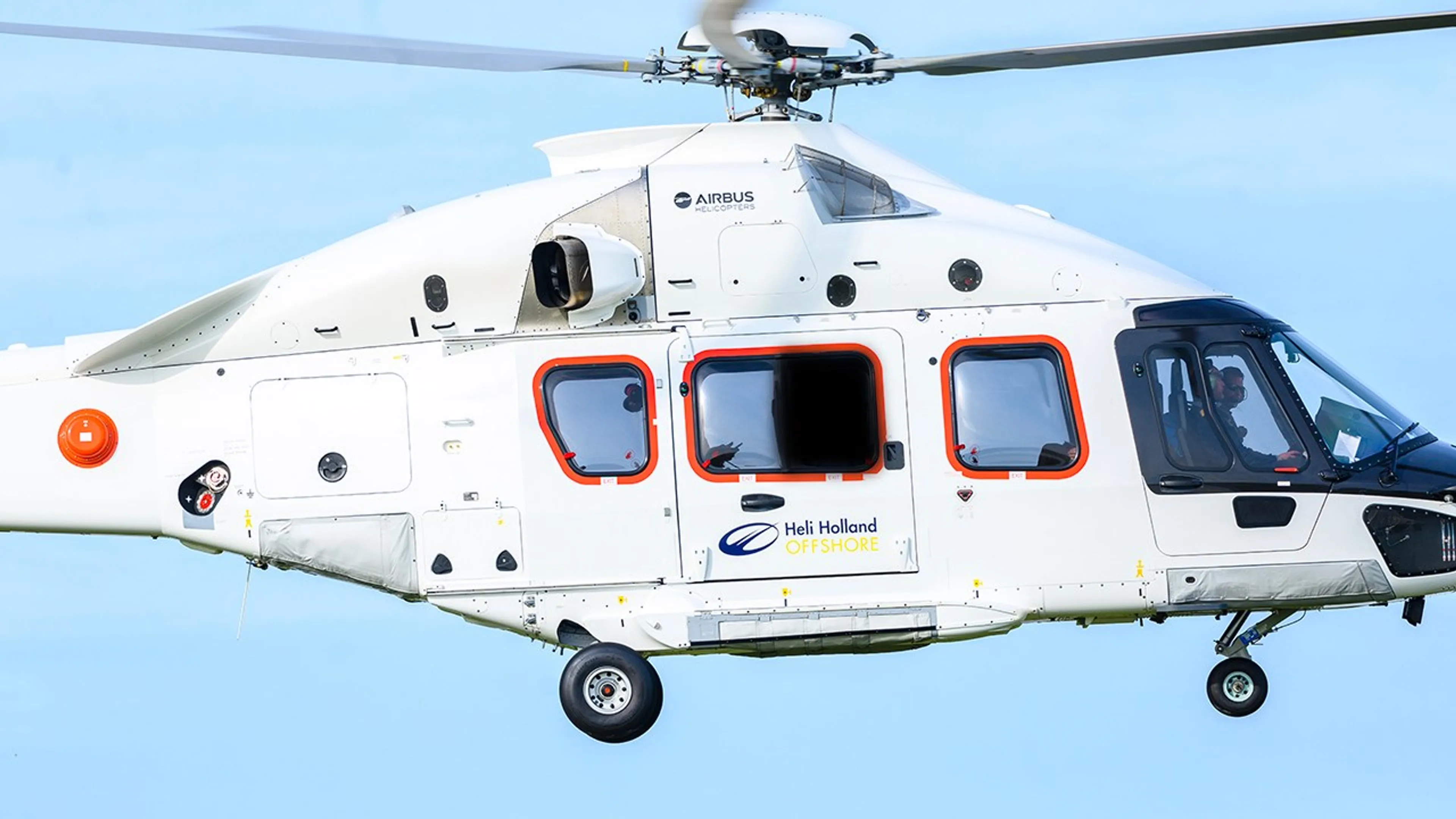 Wilfred in helikopter naar RadioRing Gala?