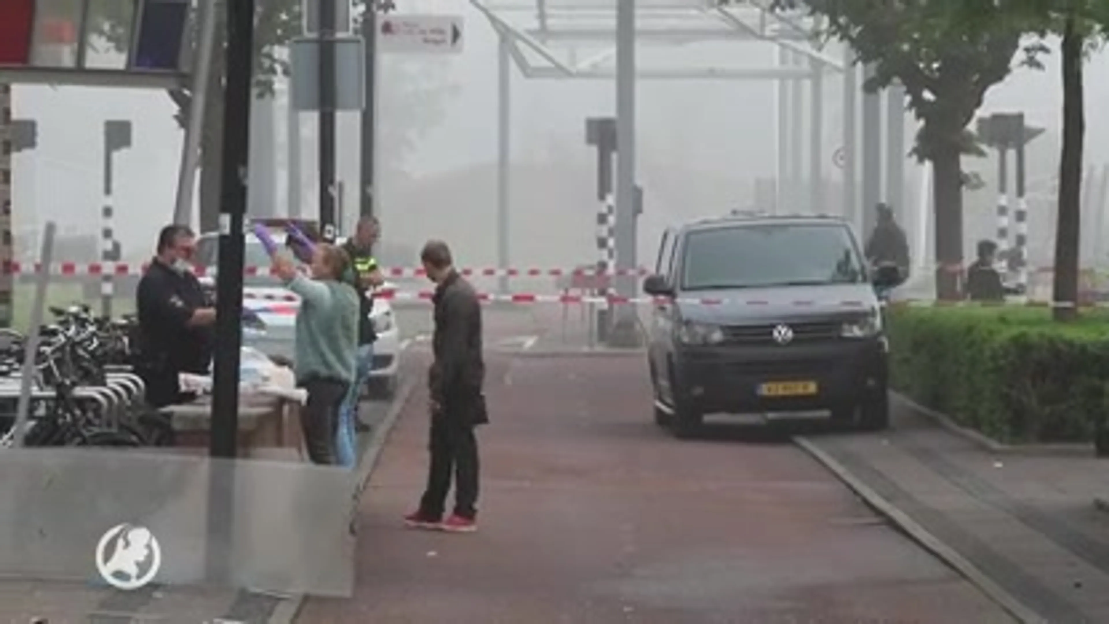 Ravage na plofkraak op geldautomaat Belgiëplein in Amsterdam