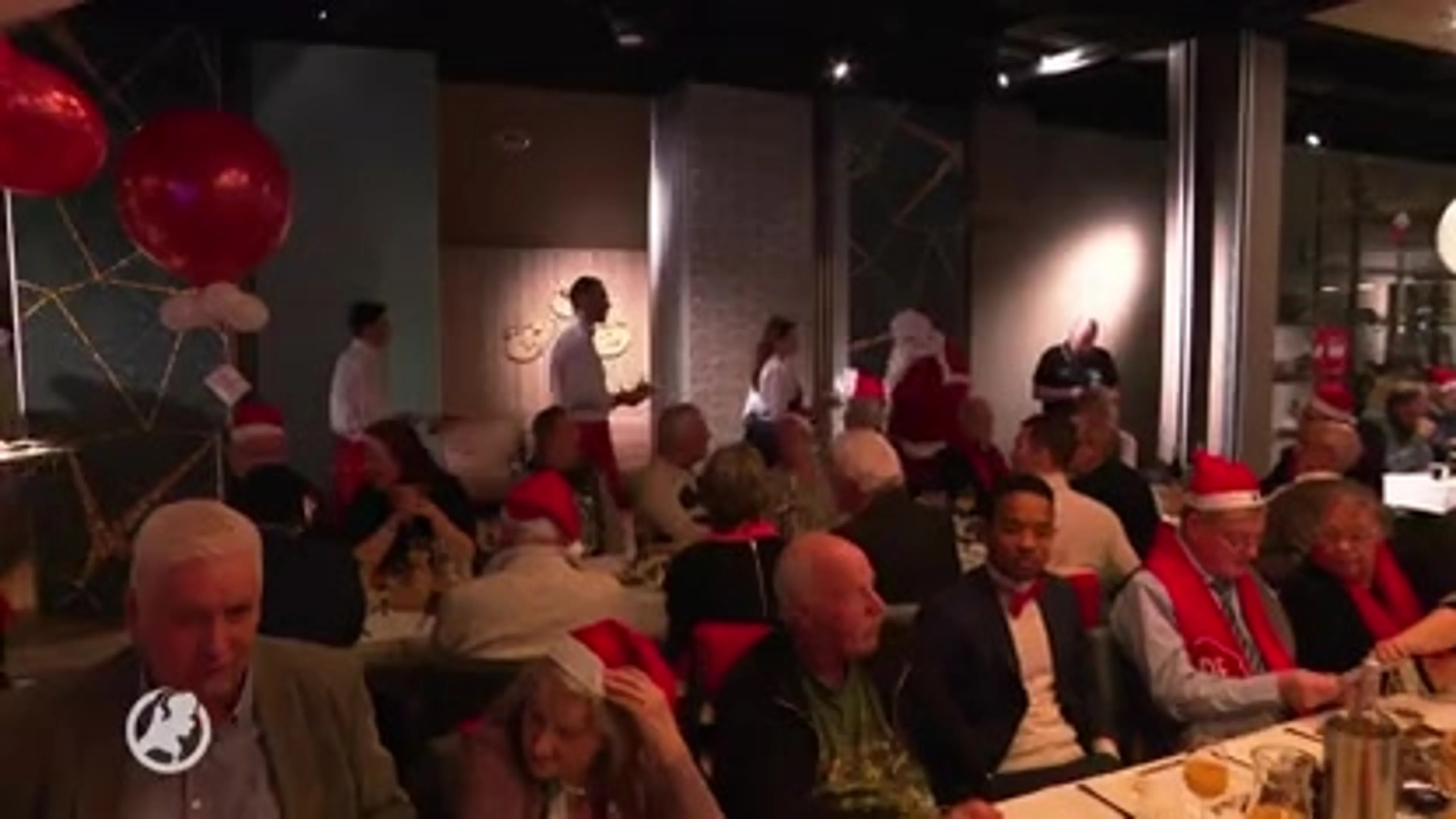 Oudjes verwend tijdens FC Utrecht kerstdiner in stadion Galgenwaard