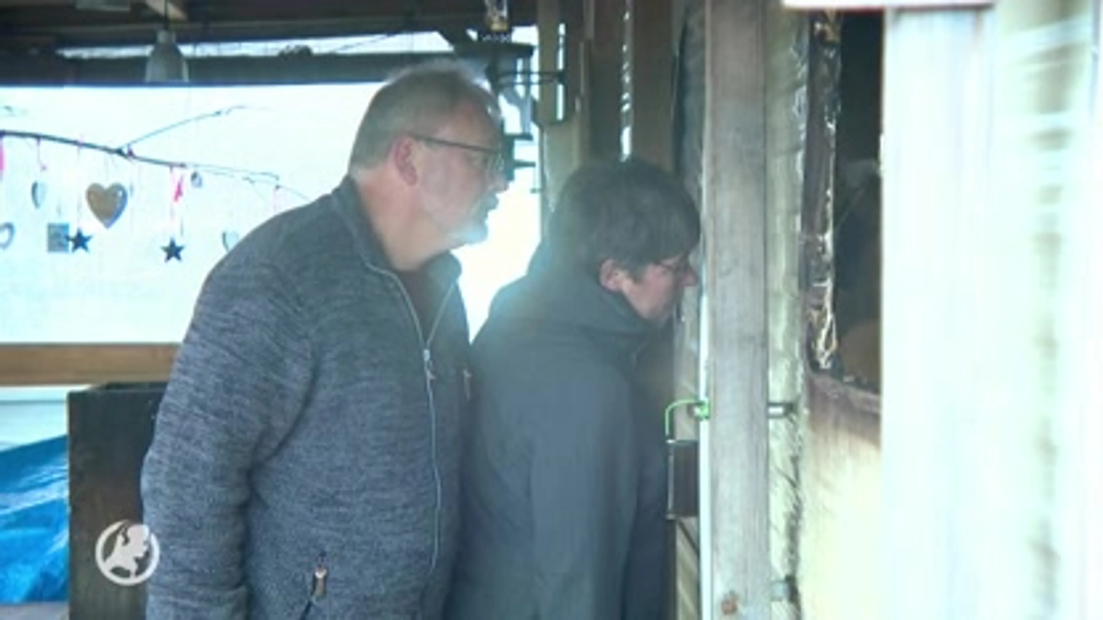 Angst en saamhorigheid na brandstichting stacaravans in Balkbrug