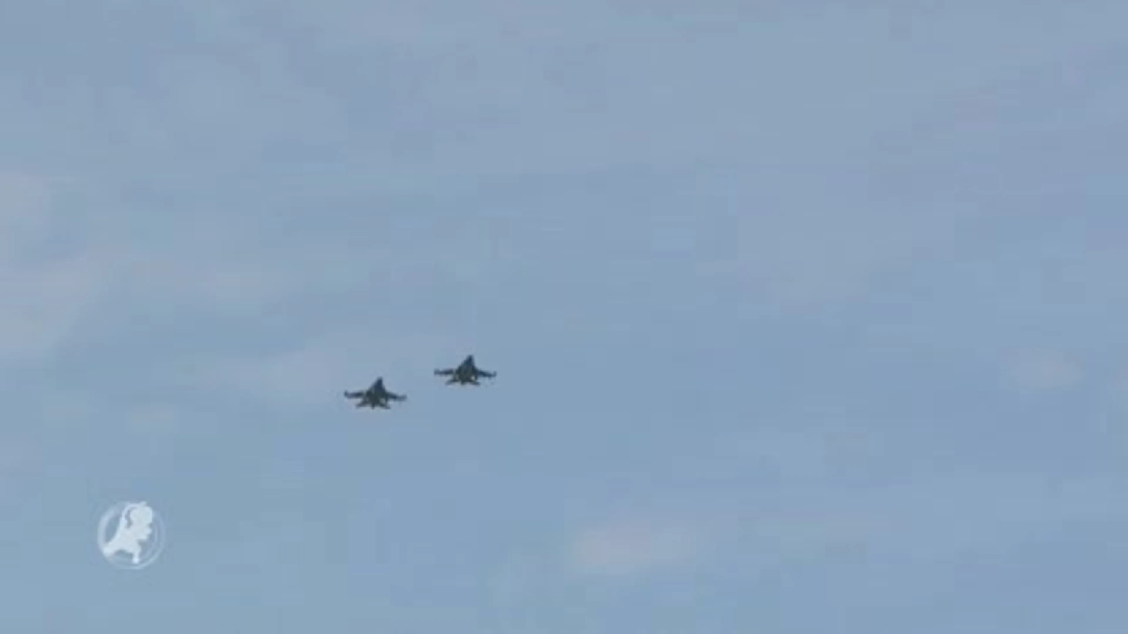 F-16's ingezet om agressieve man in vliegtuig onderweg naar Schiphol
