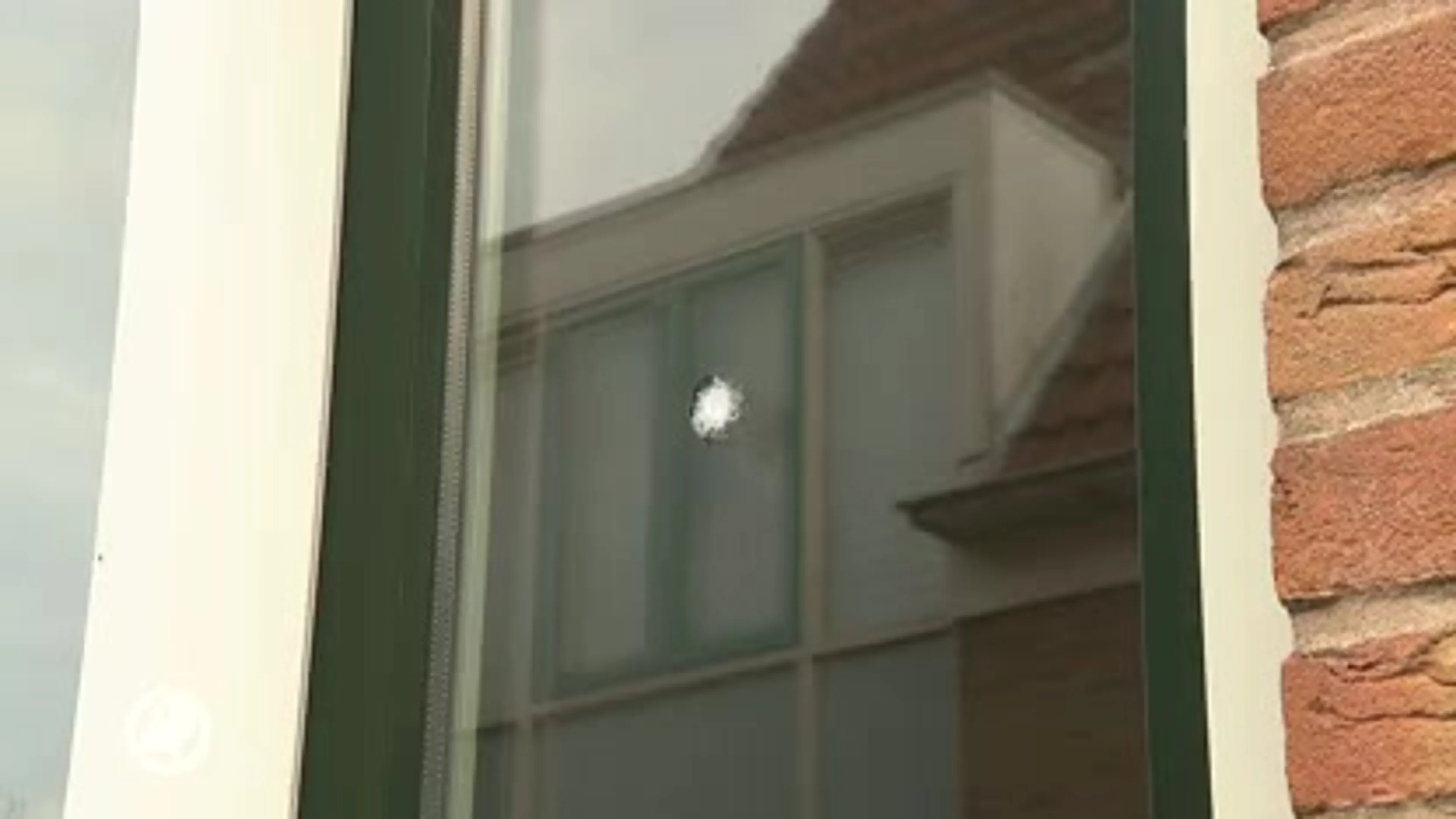 Buurtbewoners Noordwijk worden wakker met gaten in de ramen: