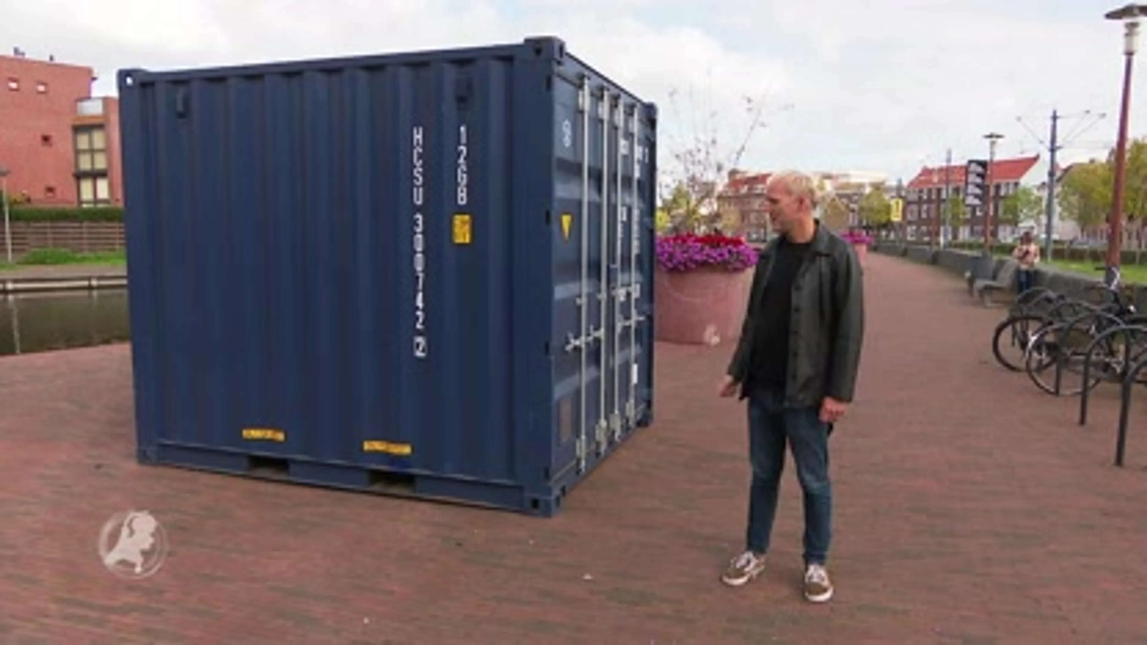 Drie enorme fotodoeken van Fotofestival in Schiedam gestolen