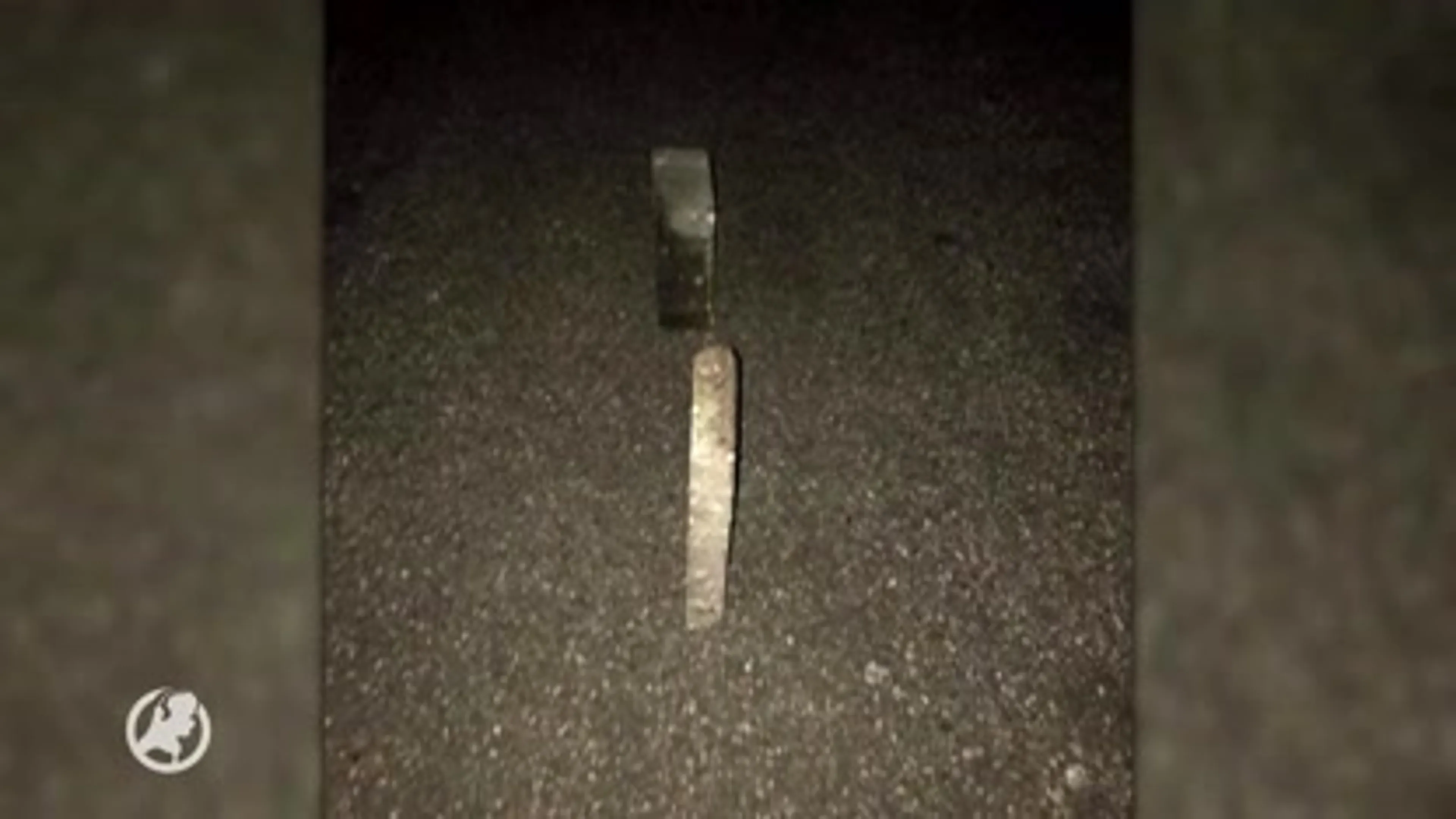 Voorwerpen op de weg zorgen voor levensgevaarlijke situaties in Gronings dorp