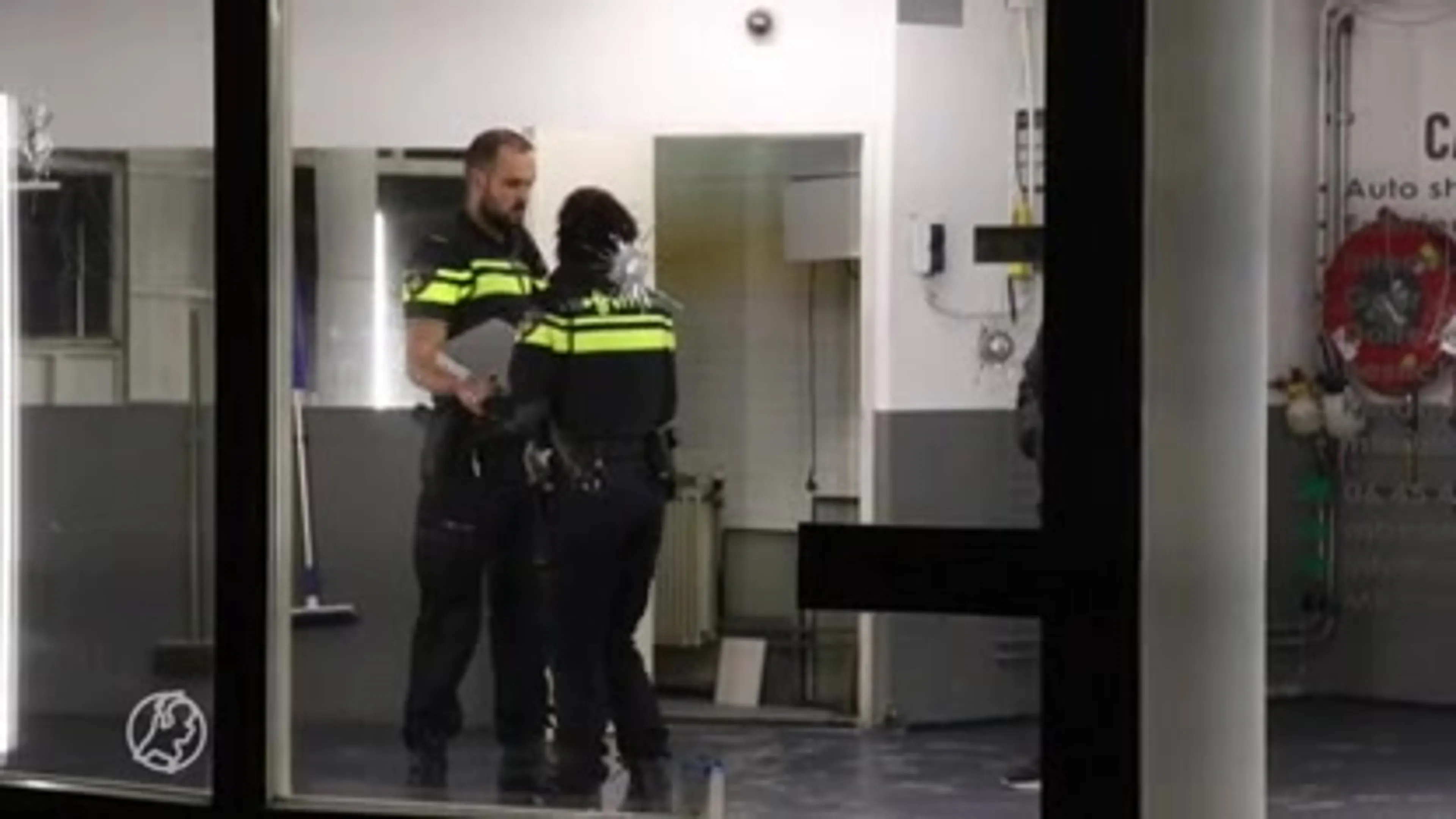 Carwash twee keer beschoten in Vlaardingen