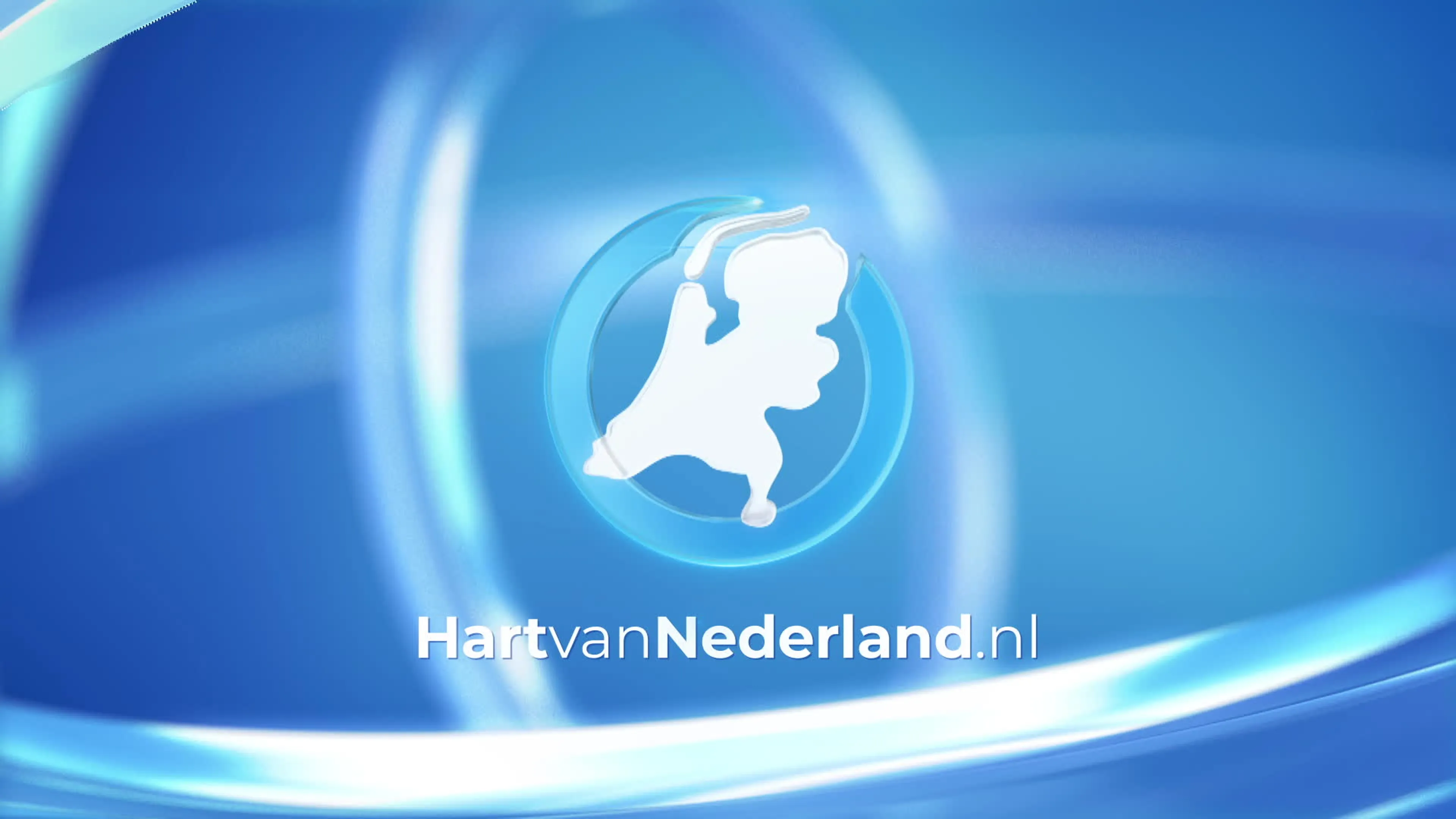 Uitslaande brand verwoest leegstaande school in Farmsum